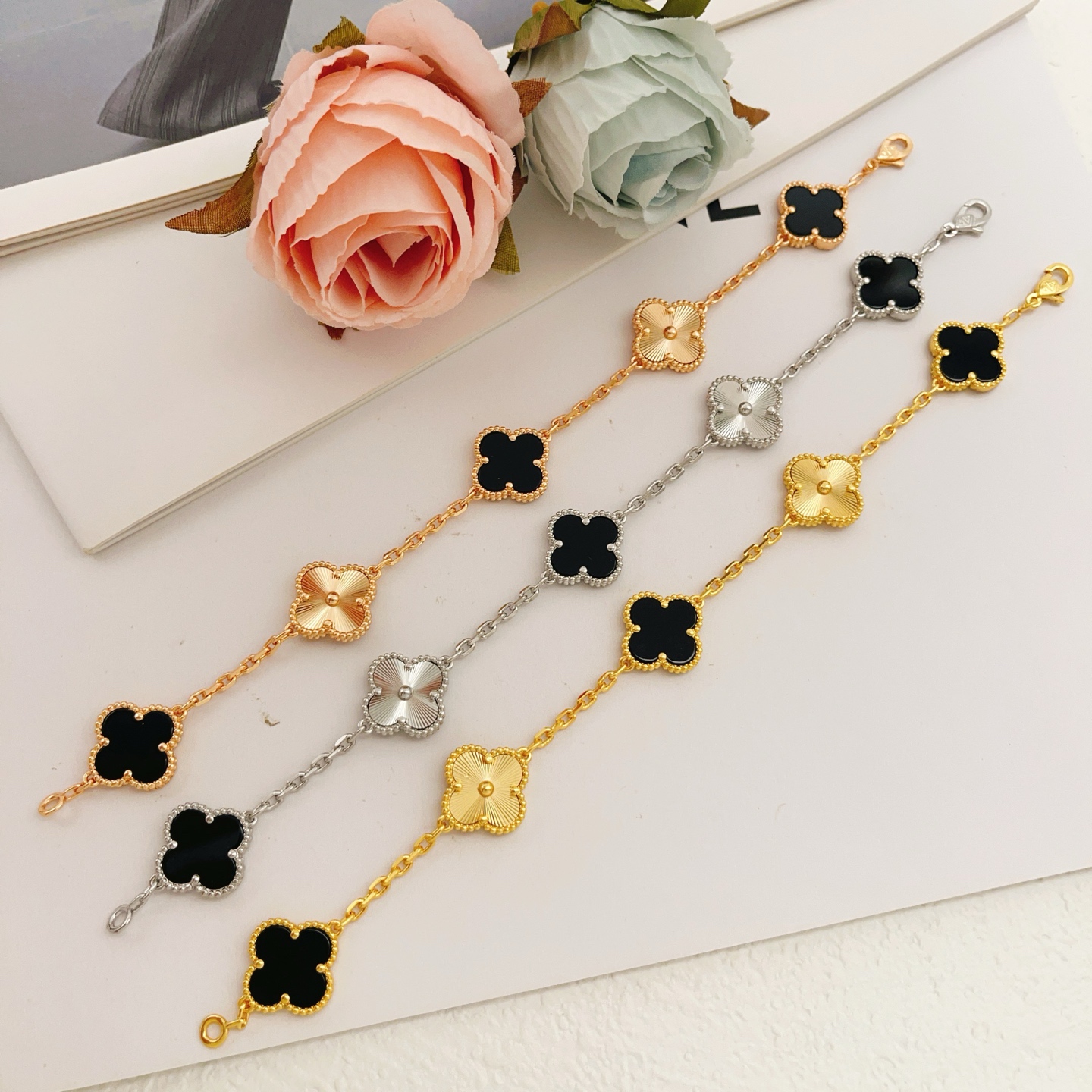 Van Cleef Fashion Bracelet