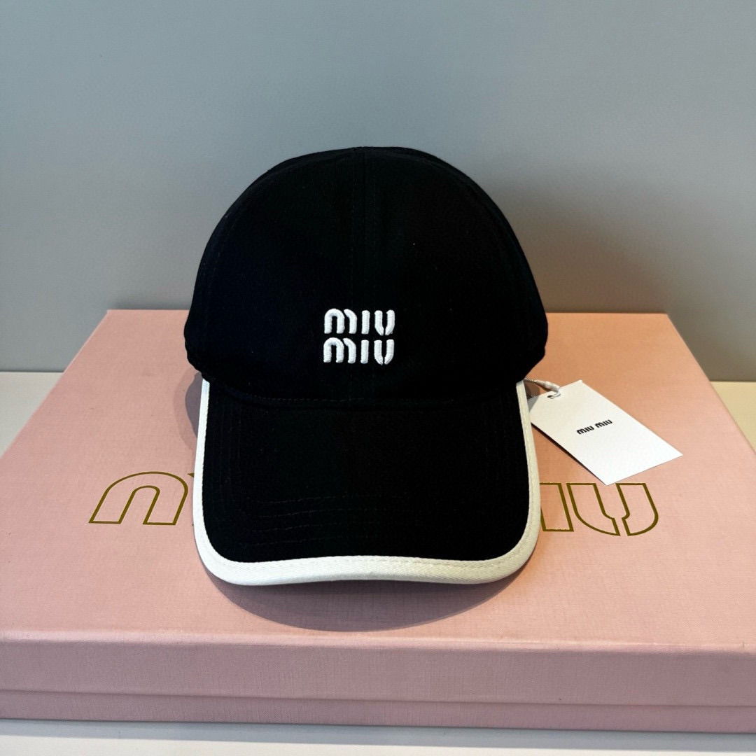 Miu Miu Baseball Cap