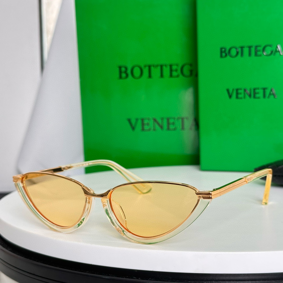 Bottega Sunglasses