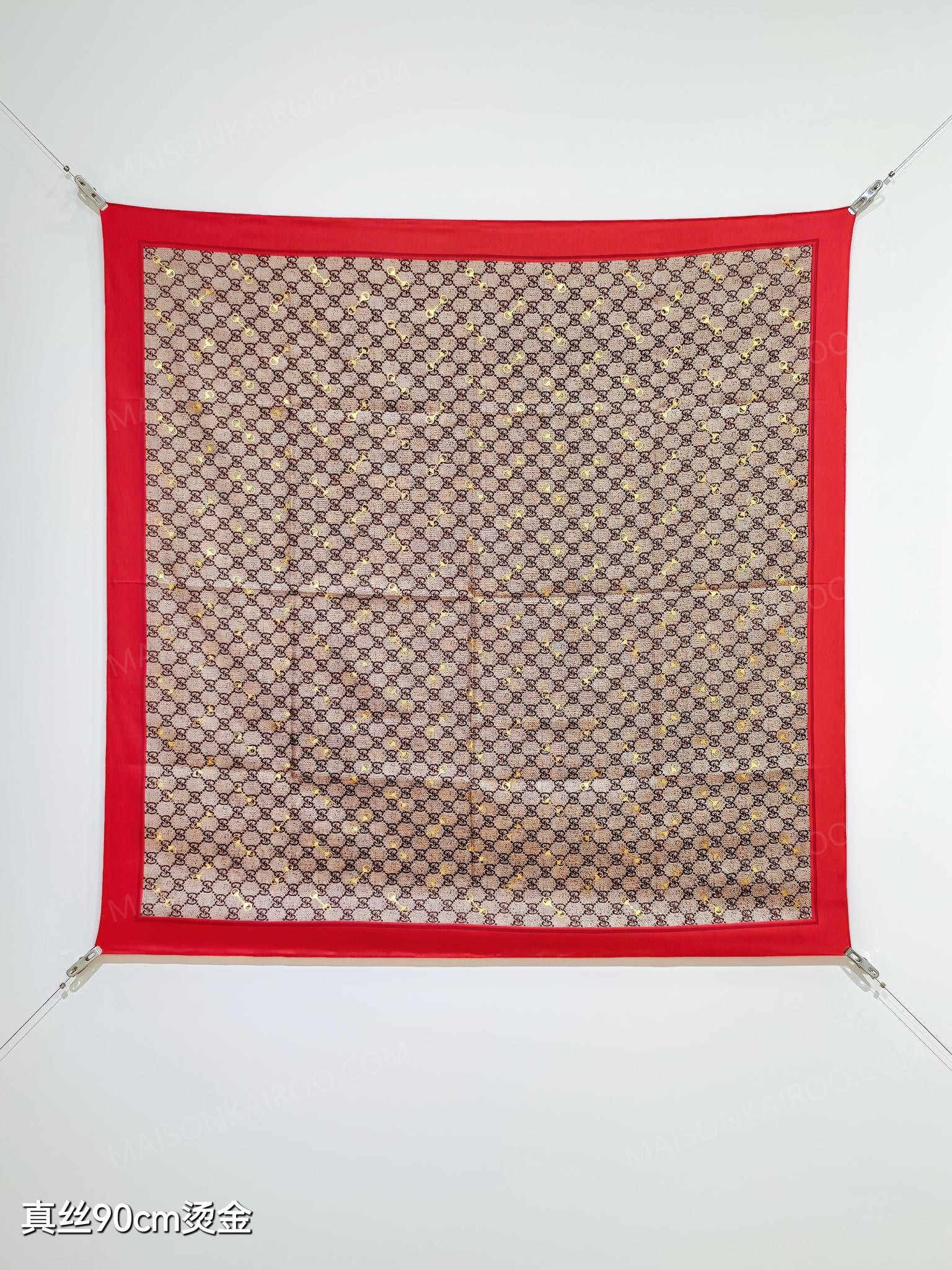 Gucci Hot Stamping GG Square Scarf - KAIROO