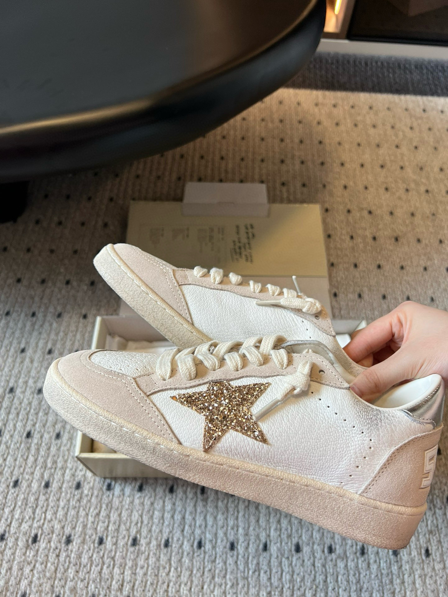 Golden Goose Women's sneaker