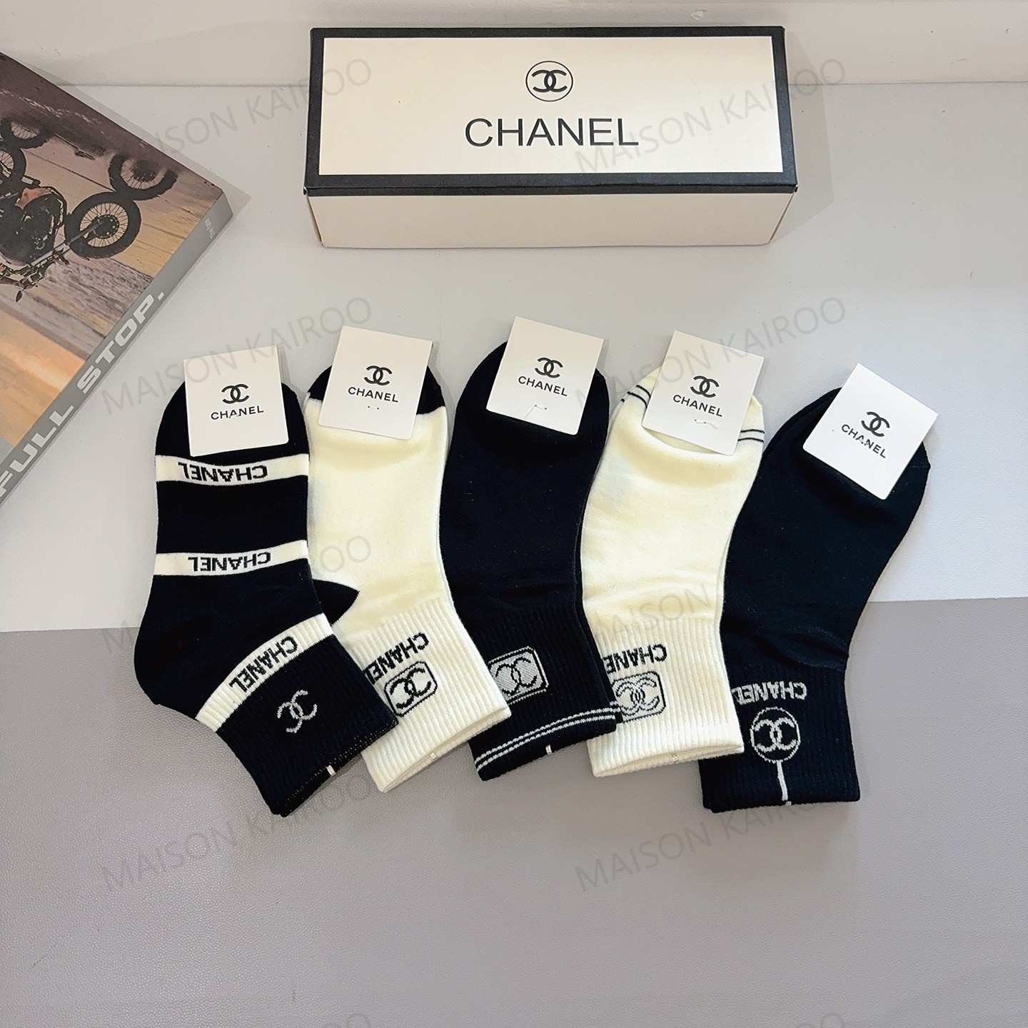 Chanel Socks 5-Pack - KAIROO