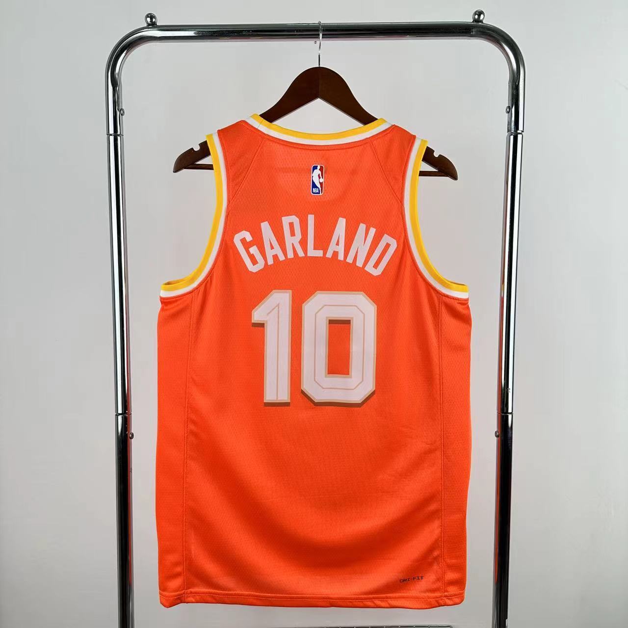 26 Season Cleveland Cavaliers City Edition #10