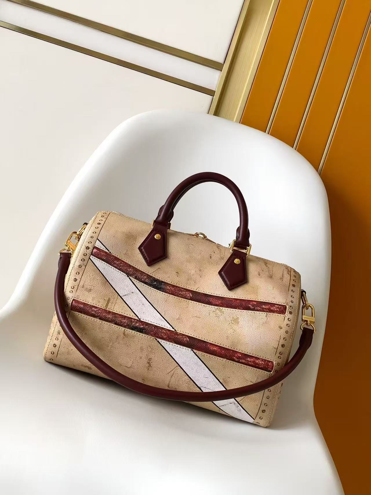 Louis Vuitton LV SPEEDY SOFT 30 Bag