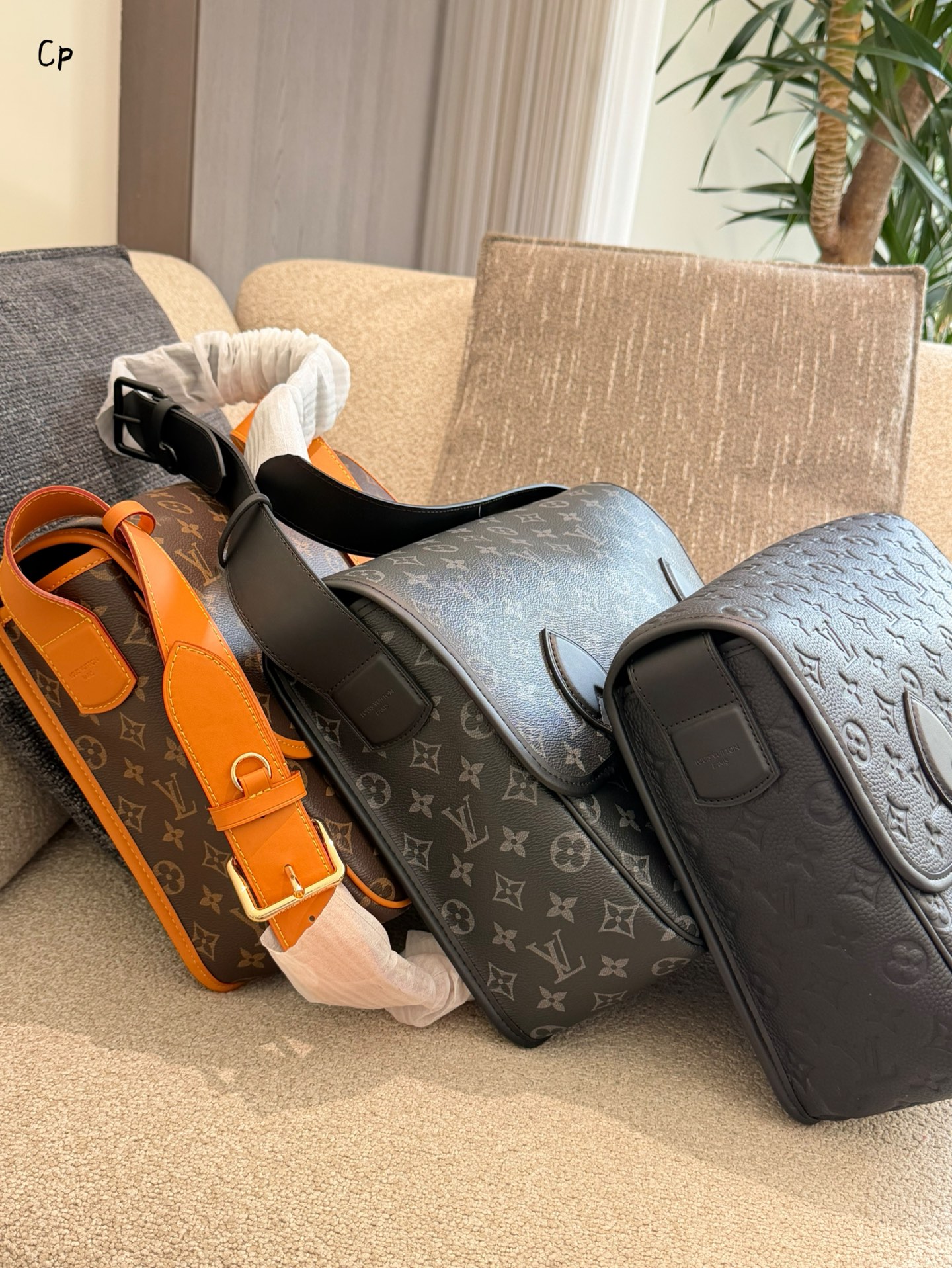 Louis Vuitton LV Saumur MM Monogram Coated Canvas & Embossed Leather Double Buckle Flap Messenger Bag - KAIROO