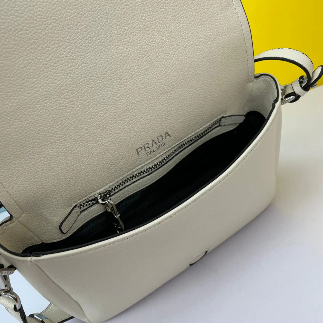 Prada  24 BAG WITH STRAP IN WHITE CALFSKIN