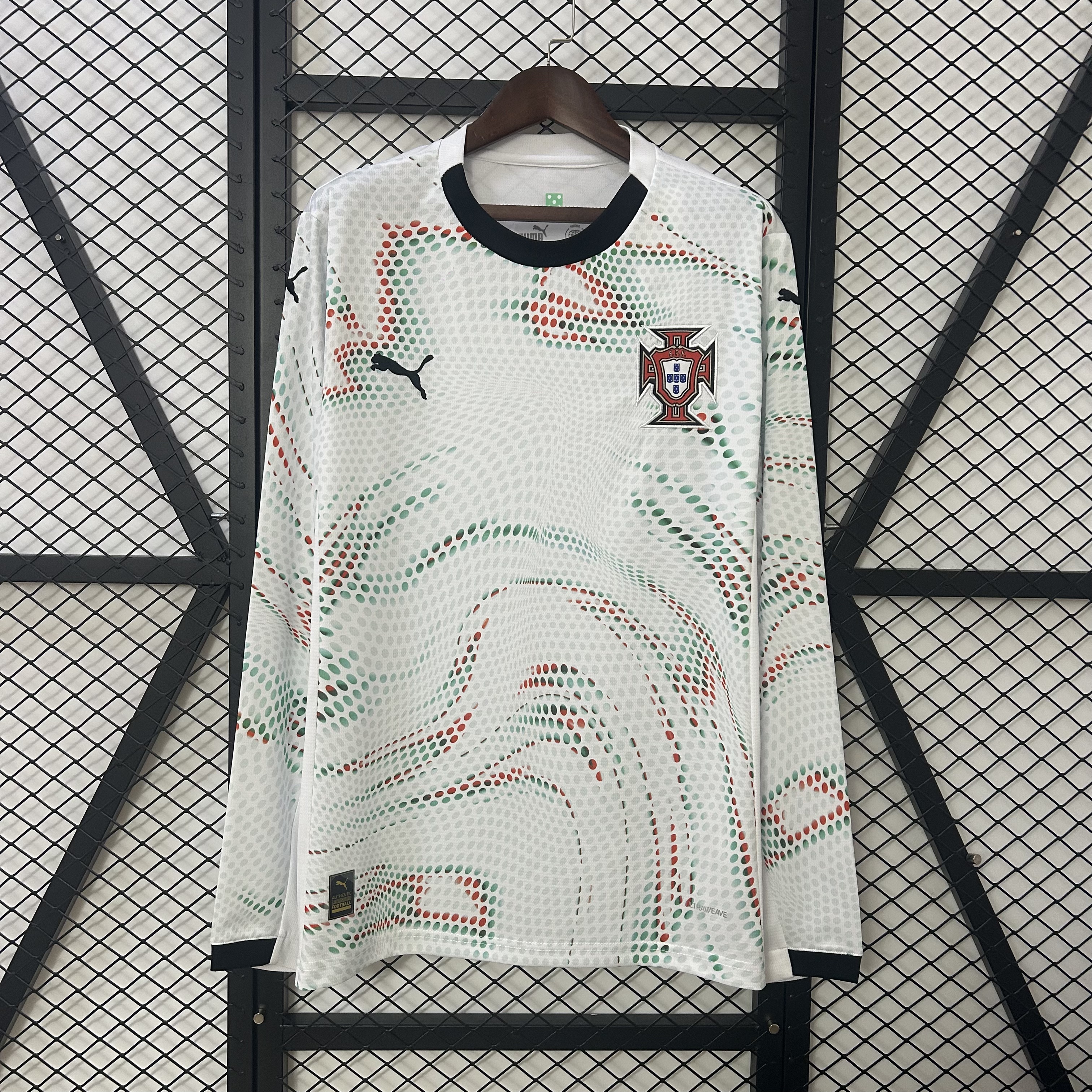Portugal Euro 2025 Away Long Sleeve Man Jersey