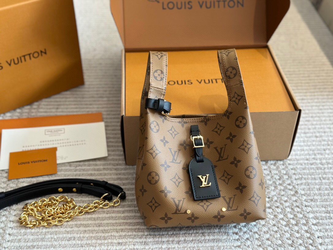Louis Vuitton LV New Handbags