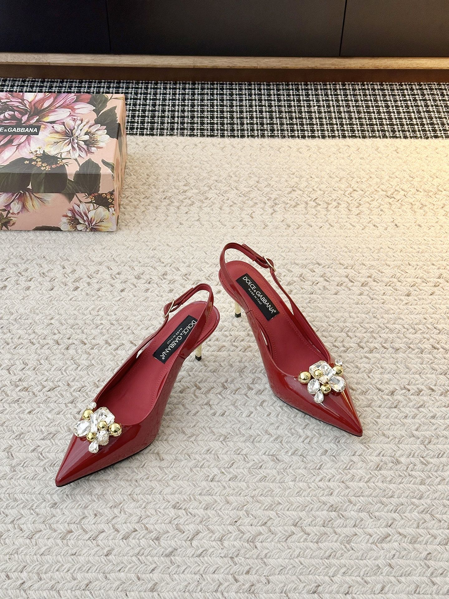 Dolce&Gabbana patent leather crystal slingback pumps