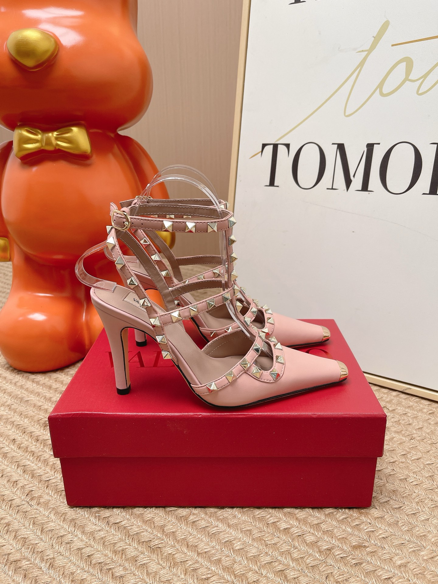Valentino 2026 New Rockstud Heeled Sandal