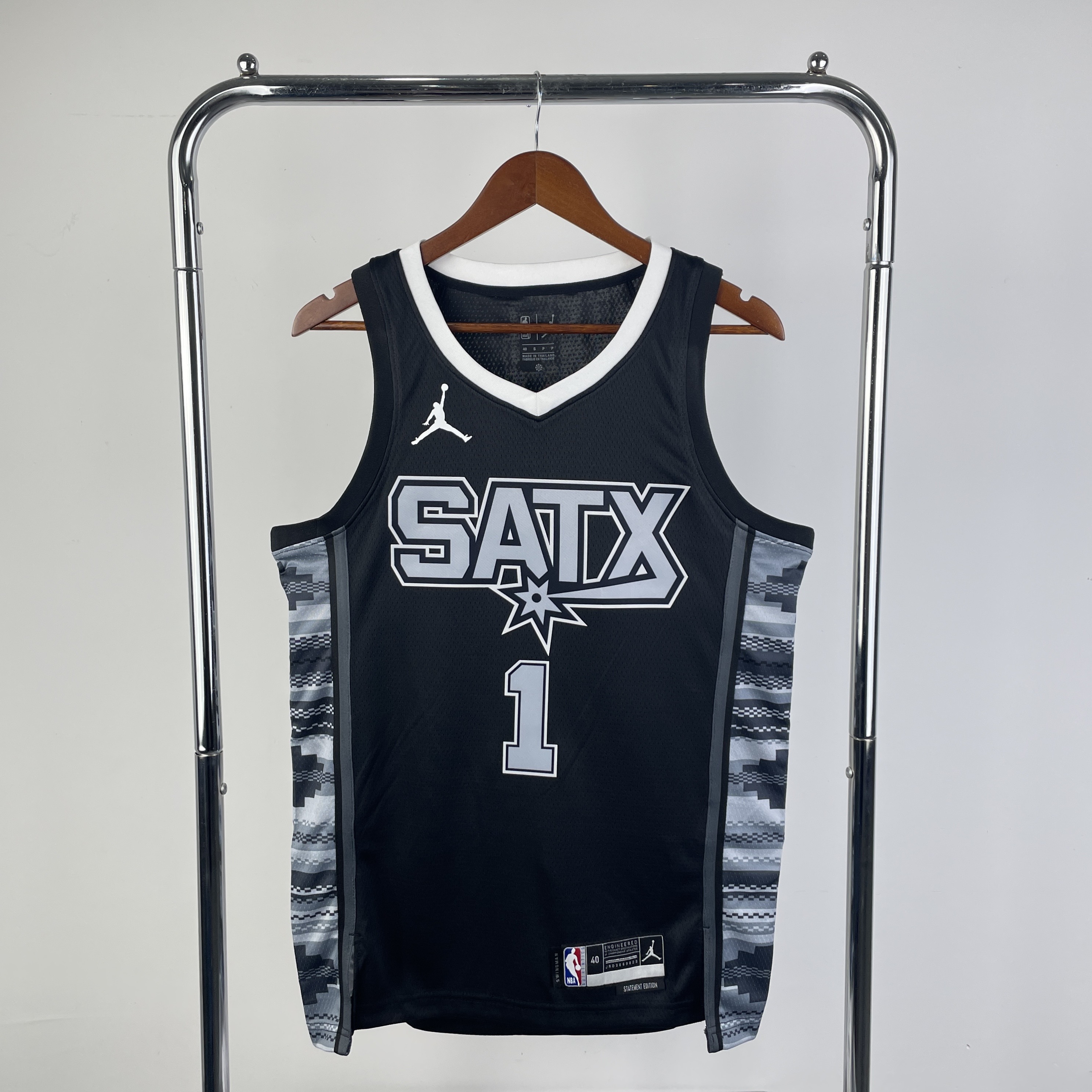 23 Season SAN ANTONIO SPURS Flyer Edition  #1 WEMBANYAMA