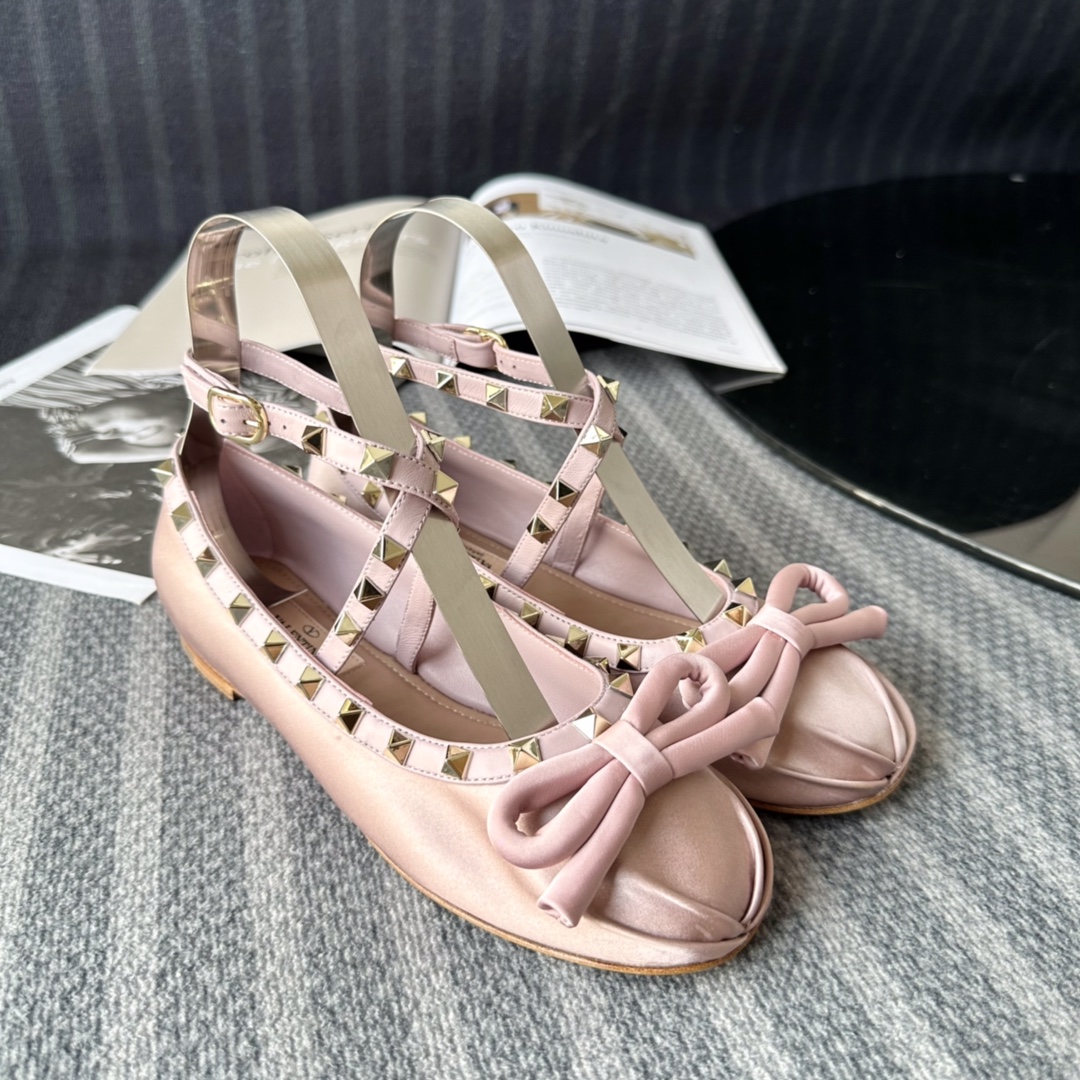 Valentino Garavani Rockstud Pink Crisscross Strap Velvet Bow Leather Studded Round Toe Ballet Flats - KAIROO