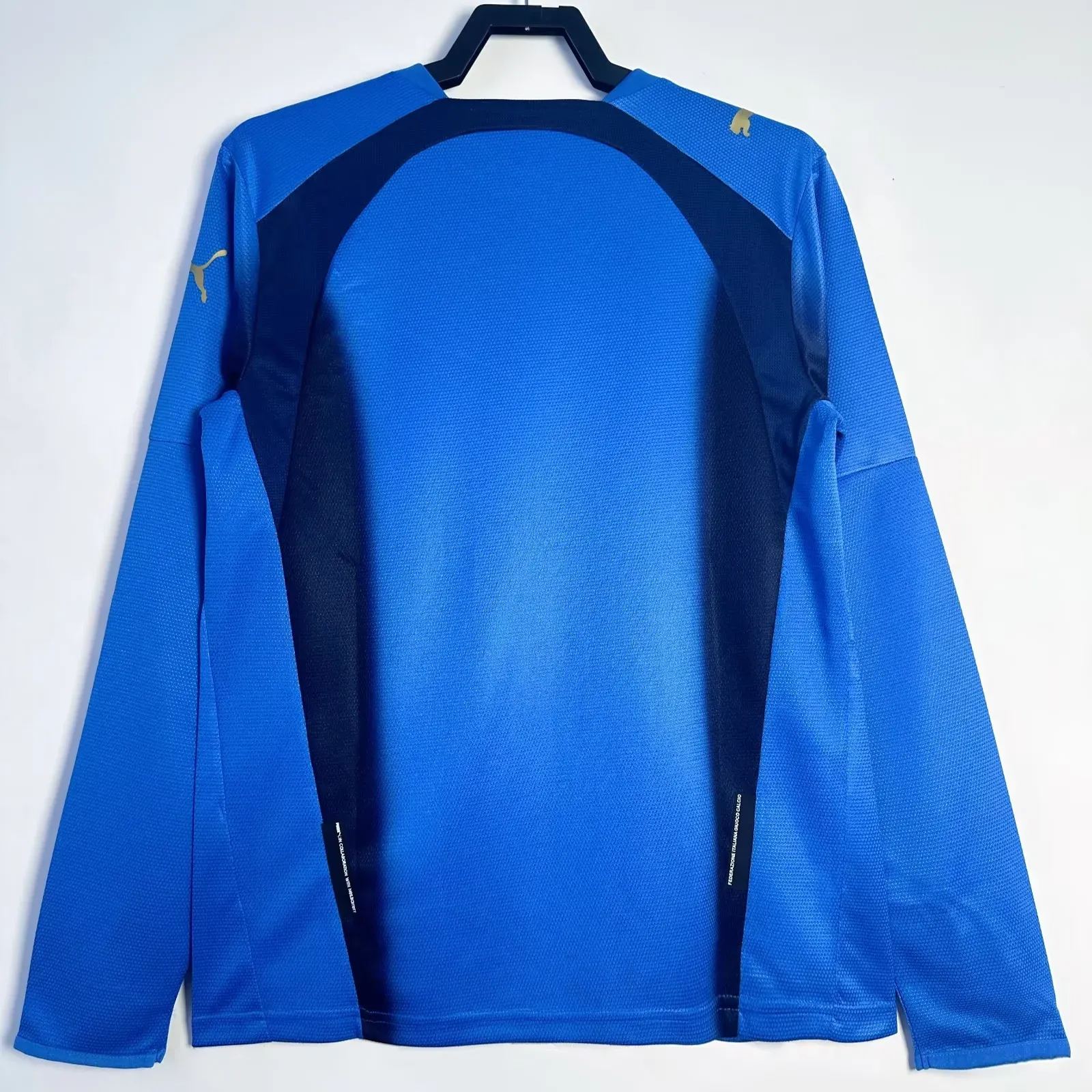 Retro 05/06 Italy Home Kit Long Sleeves S-XXL