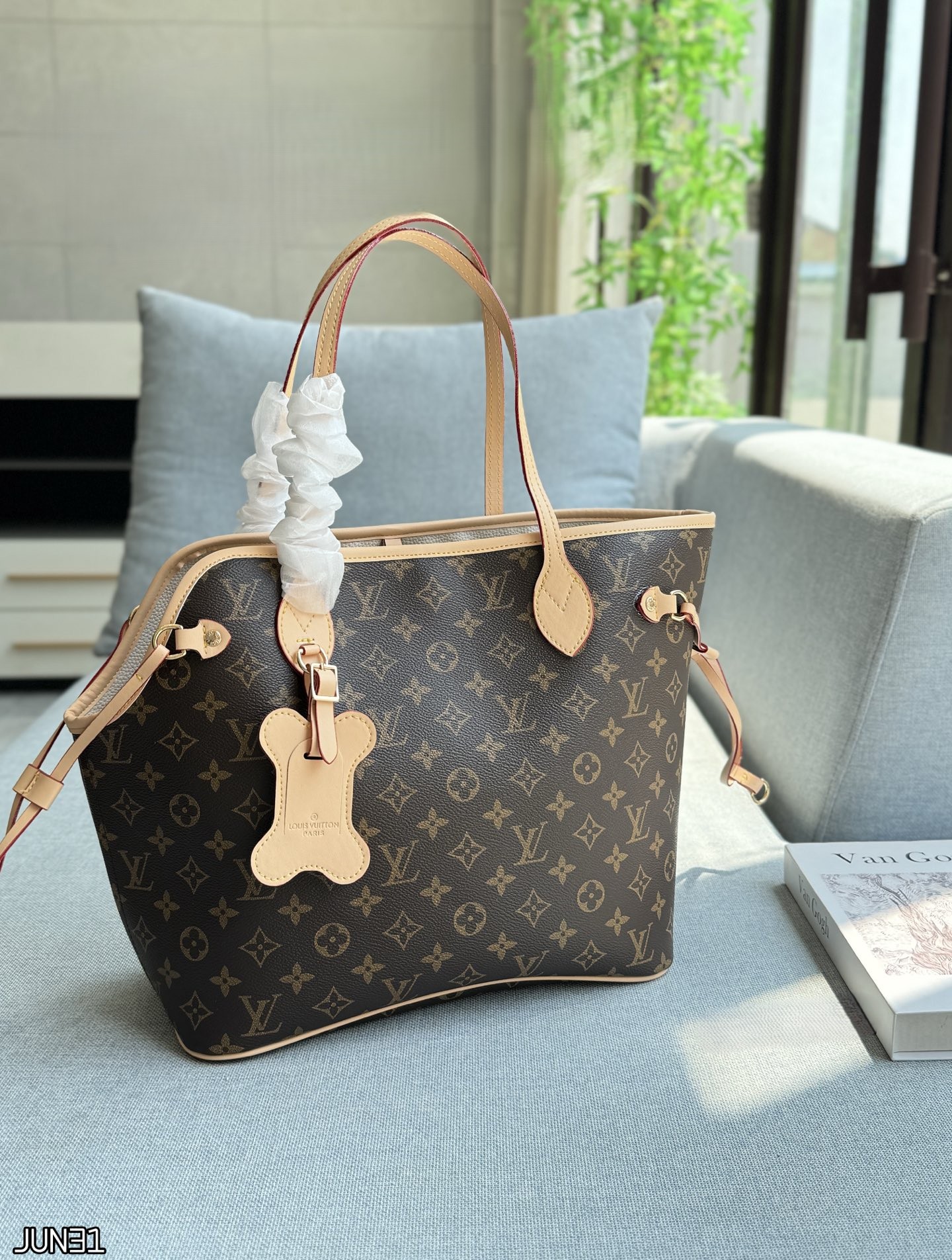 Louis Vuitton Neverwoof MM Pet Carrier Monogram Canvas Bone Tag Charm Tote Bag - KAIROO