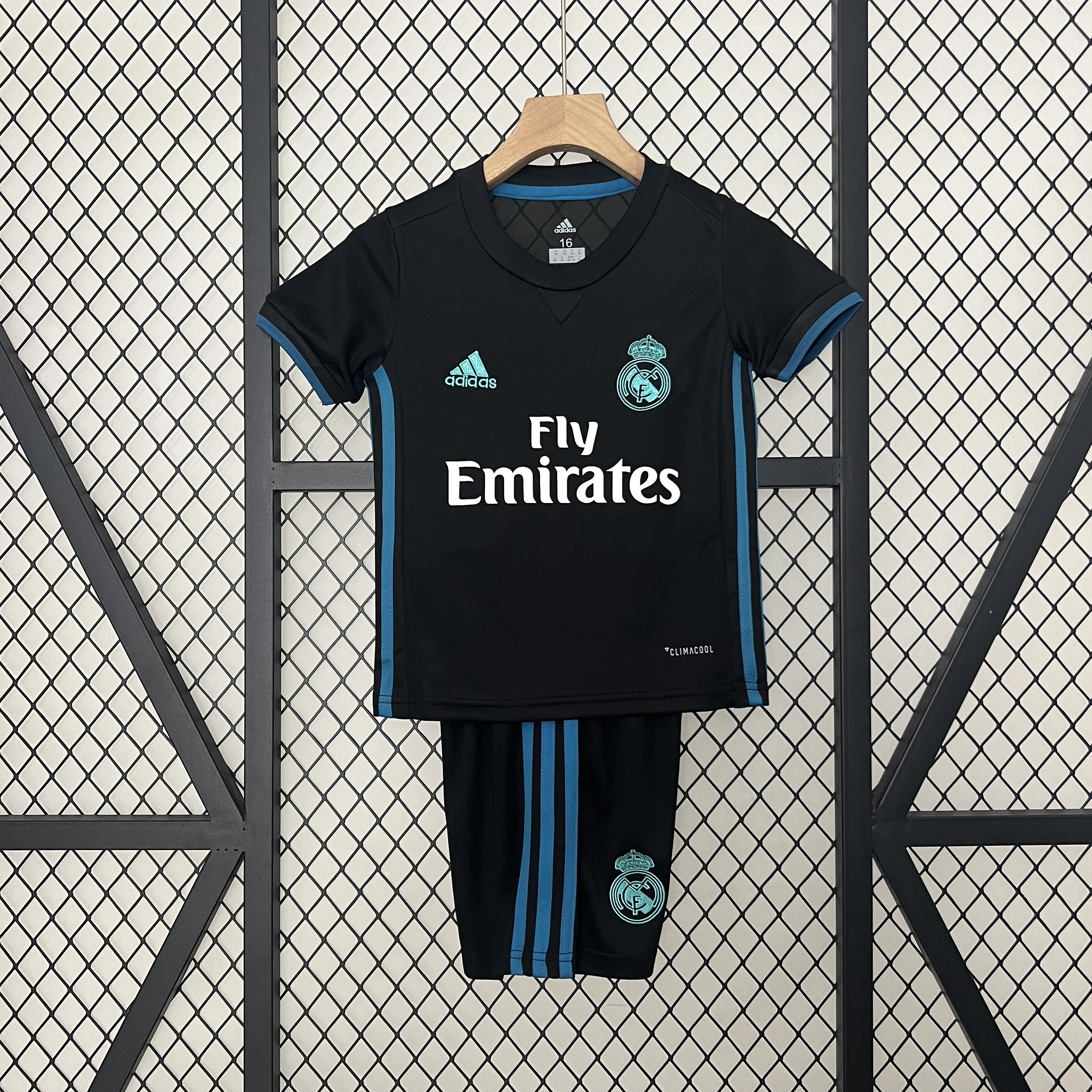 Retro Kid Suit Reαl Mαdrid 17/18 size 16~18