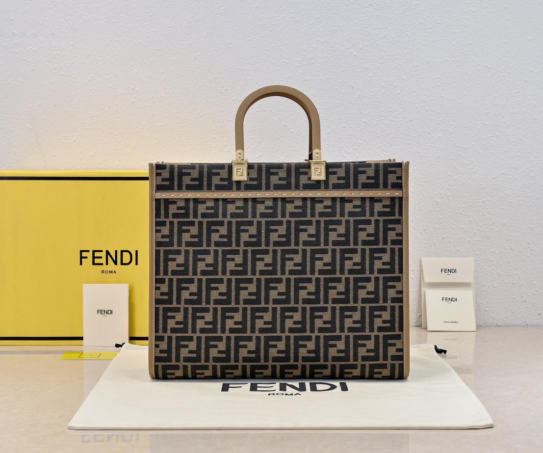Fendi Bags TOTE Classic monogram apprentice bag