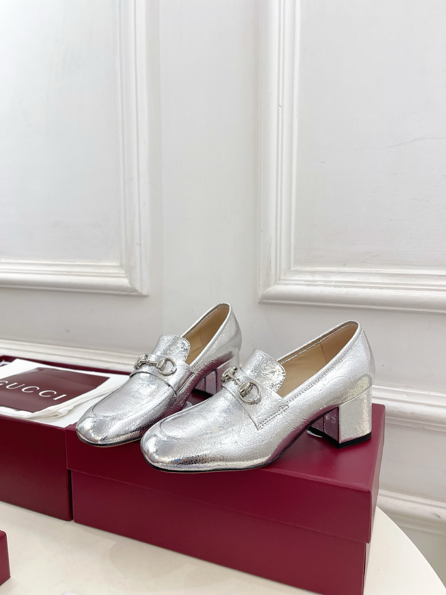 Women's Gucci loafer pump with Horsebit