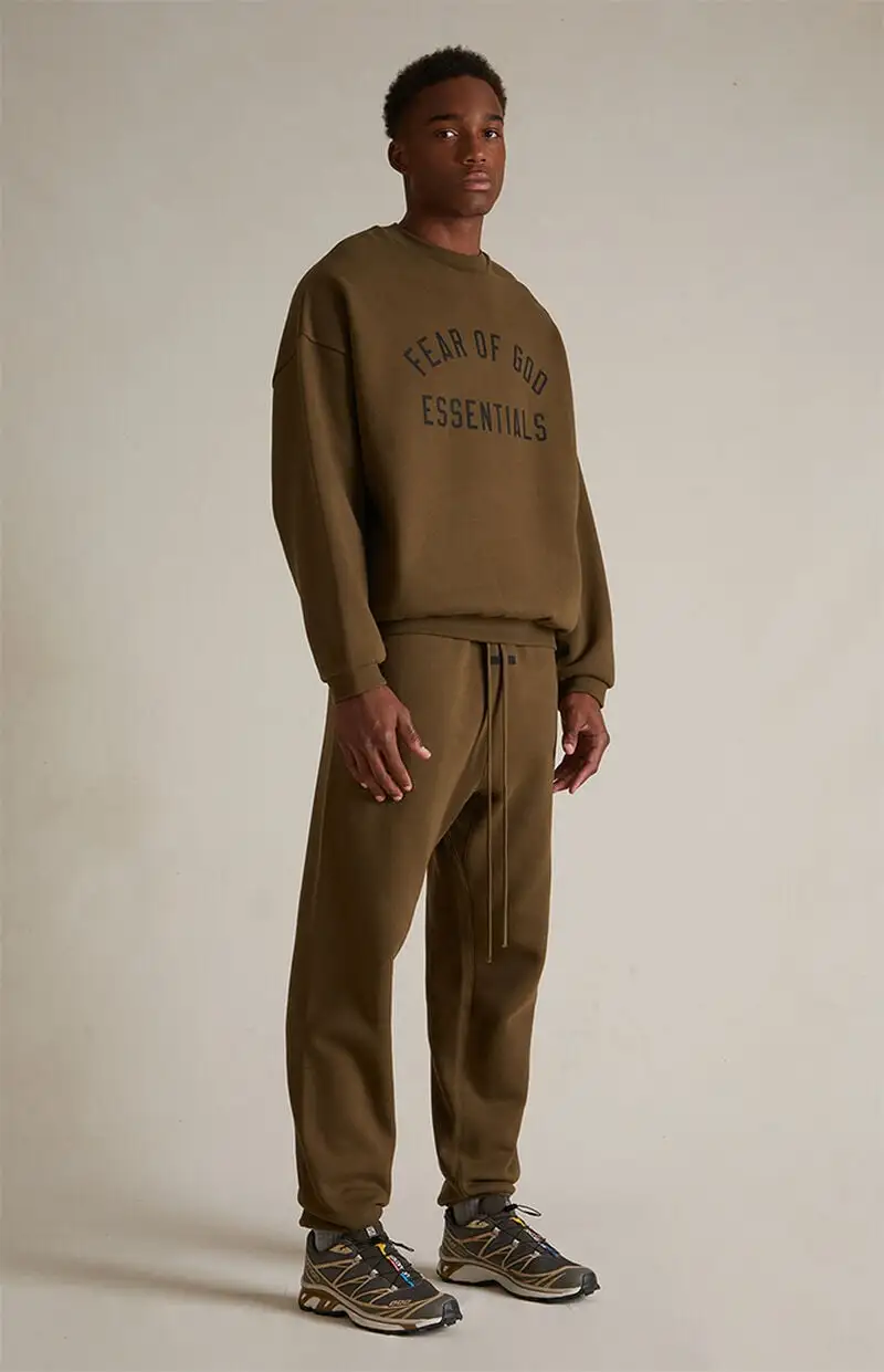 FW24 Essentials Crewneck Sweatshirt (480GSM Fleece)