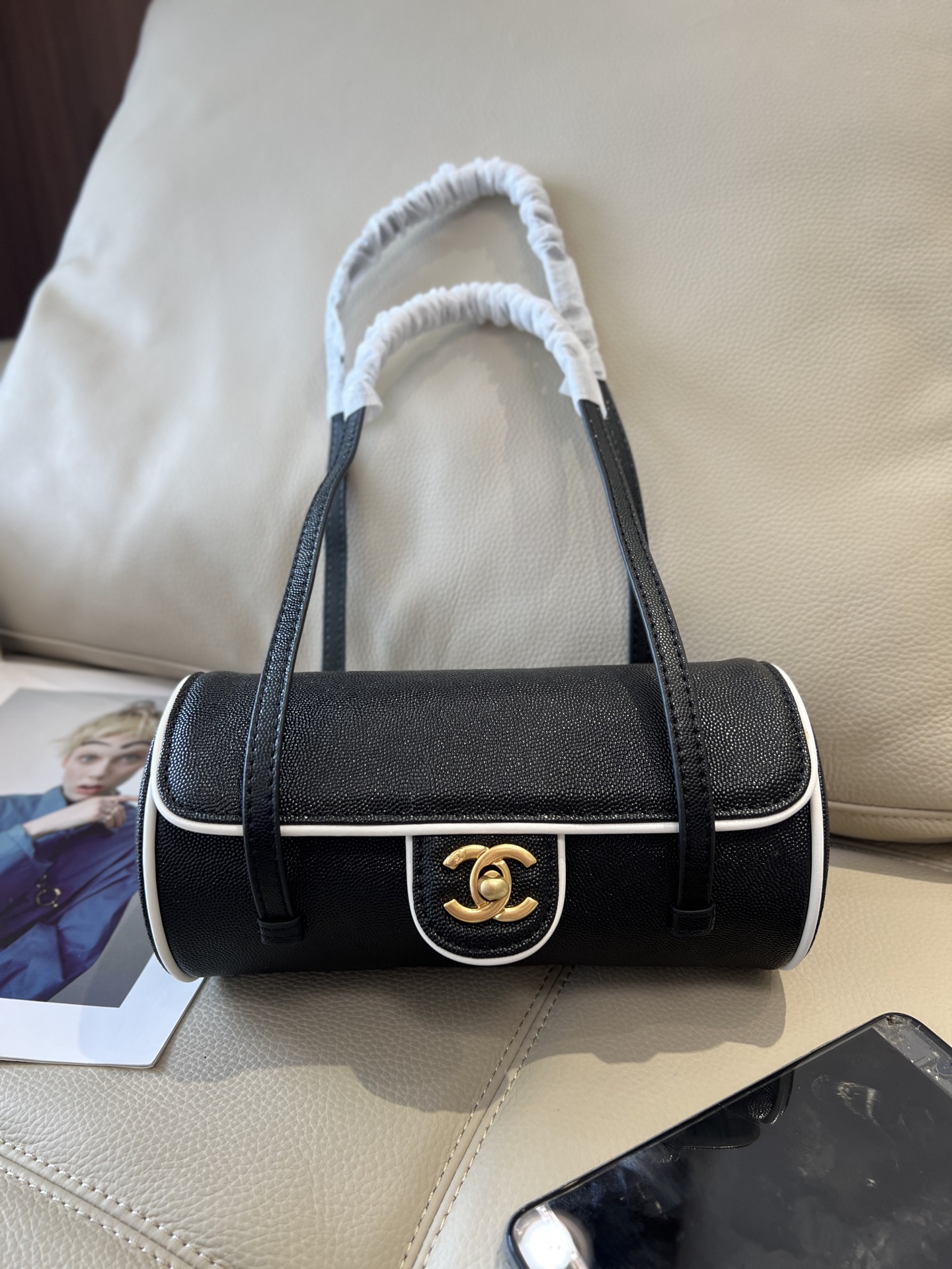 Chanel White& Black Grained Leather Contrast Trim CC Turnlock Cylinder Barrel Bowling Bag - KAIROO