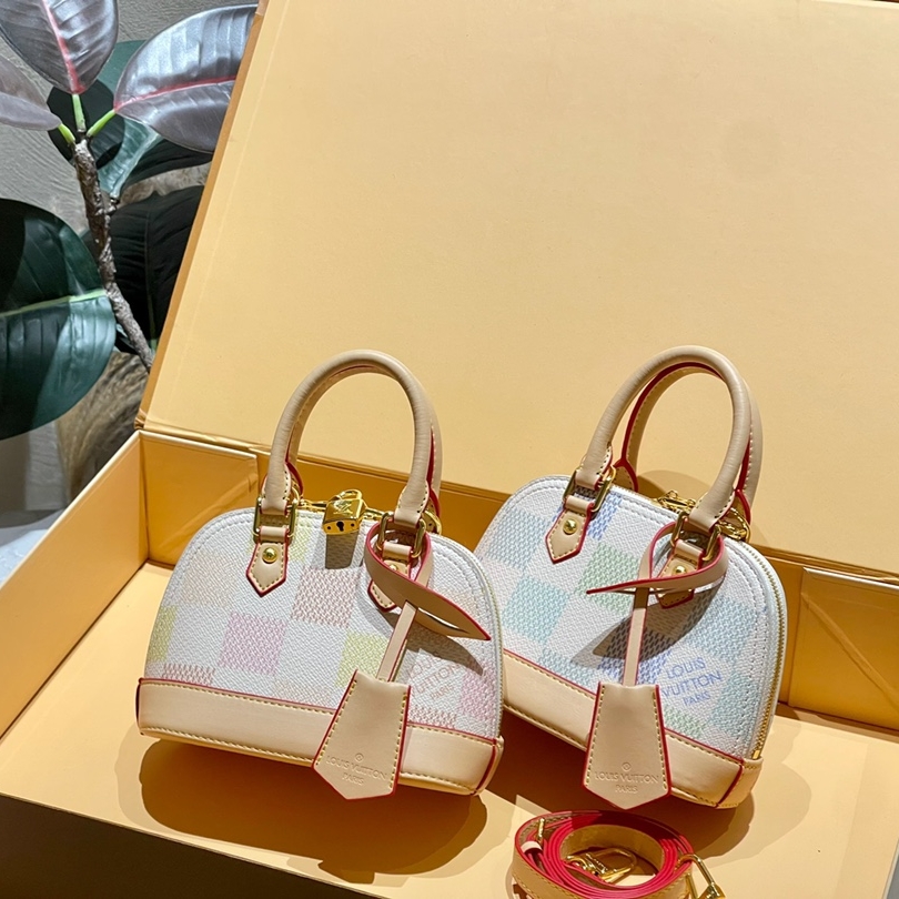 Louis Vuitton mini original  Retiro bag
