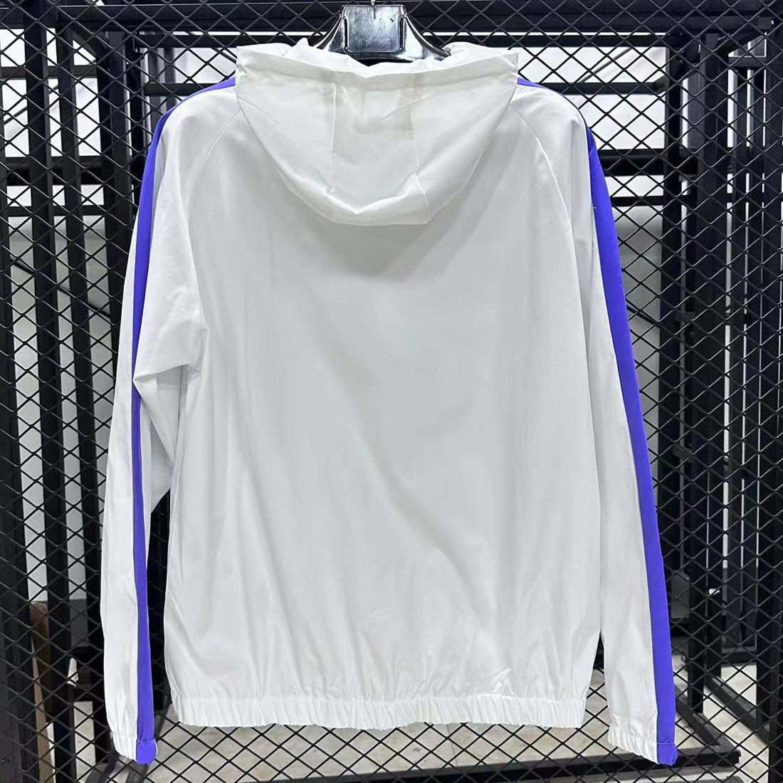 Tottenham Hotspur Training Windbreaker 2025