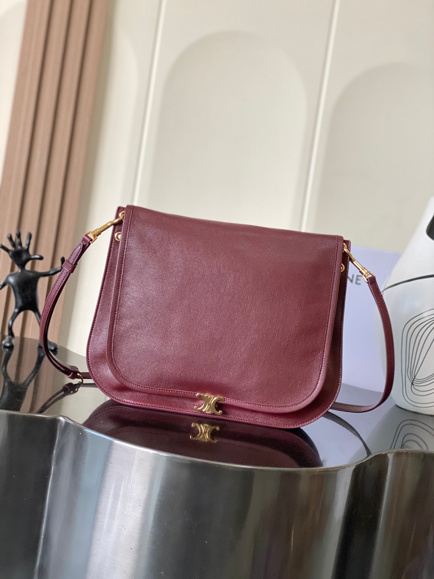Celine Syrah Triomphe Besace Handbag