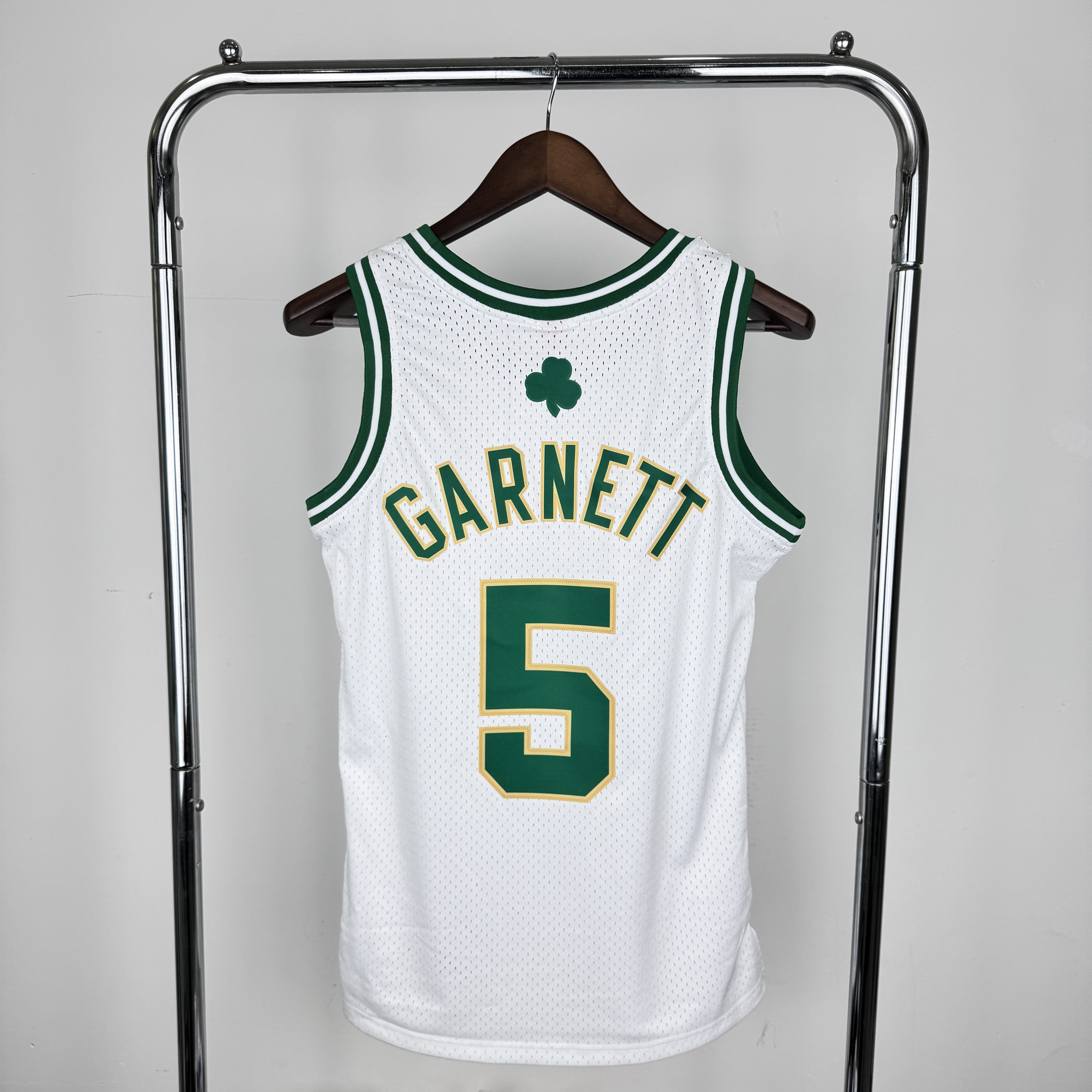 MN Heat Pressed Vintage : Boston Celtics No.5 Pierce