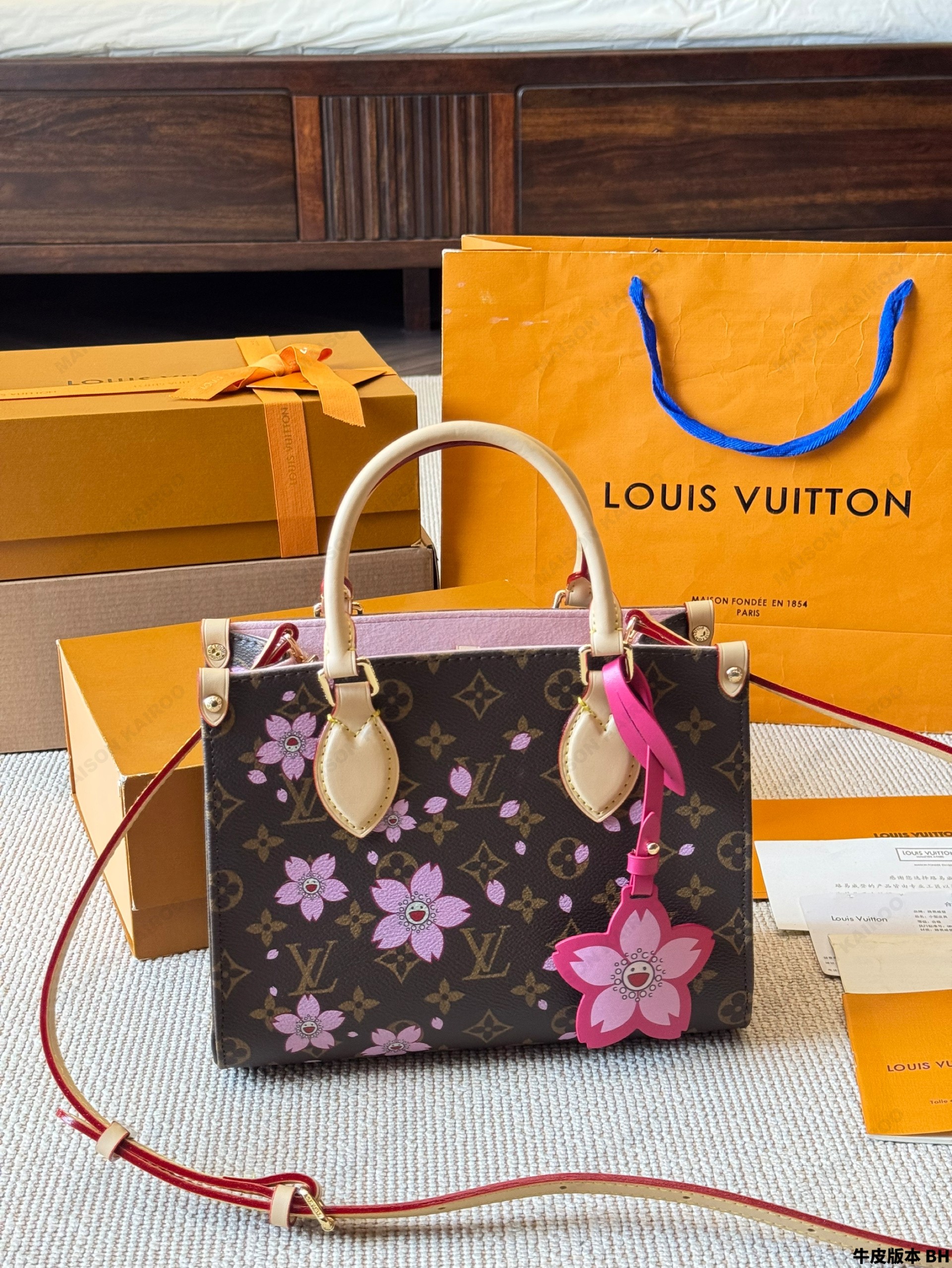 Louis Vuitton LV× TM OnTheGo PM/MM Classic Monogram Pink Cherry Blossom Top Handle Tote Bag - KAIROO