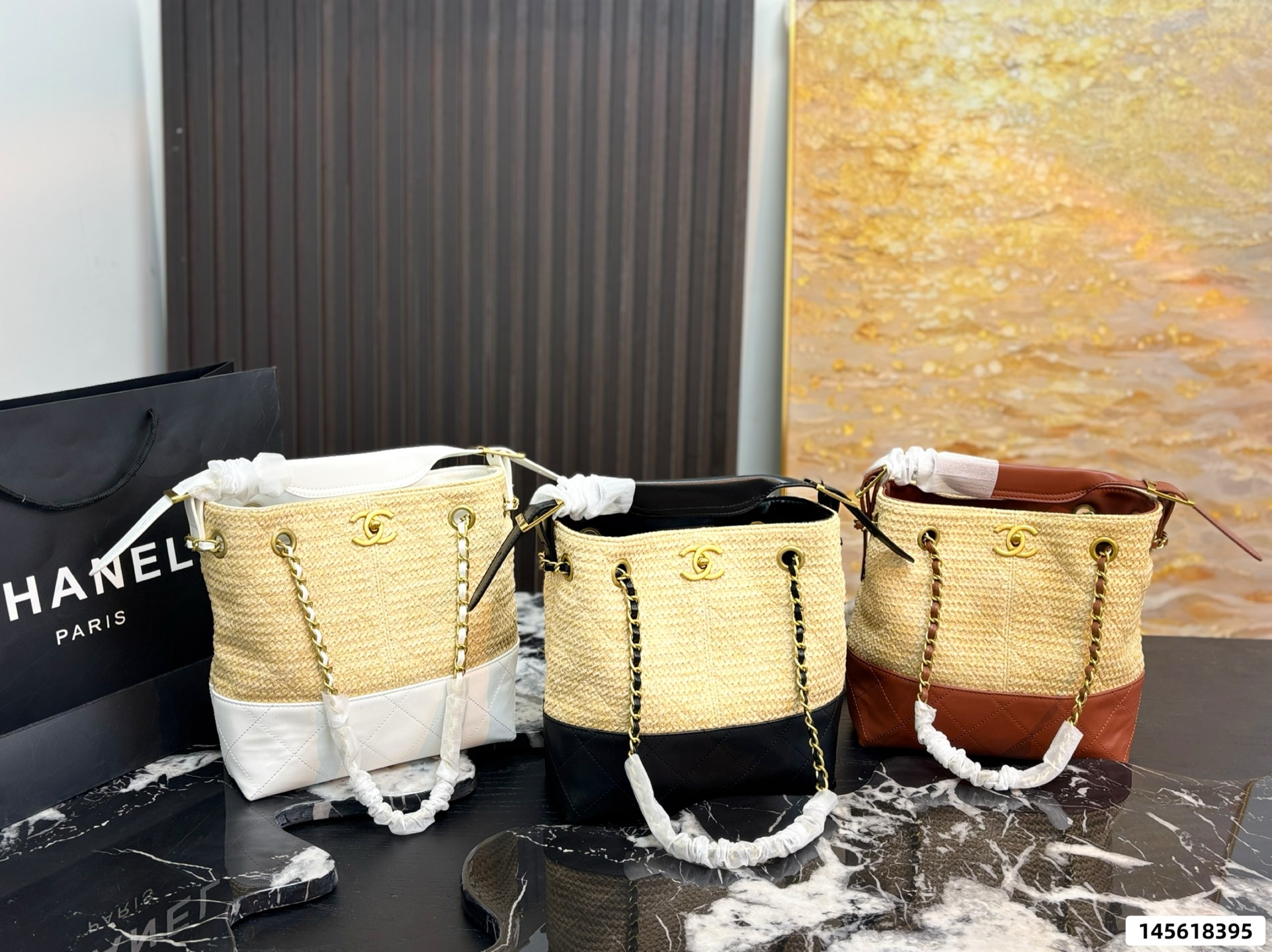 Chanel 25A Gabrielle Vert / Horiz Raffia Weave Leather Handle Turn Lock Hobo Bucket Tote Bag - KAIROO