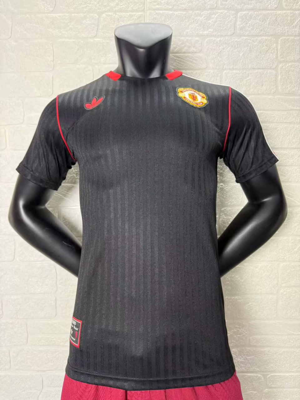 Manchester United Icons Black Player Jersey 25/26