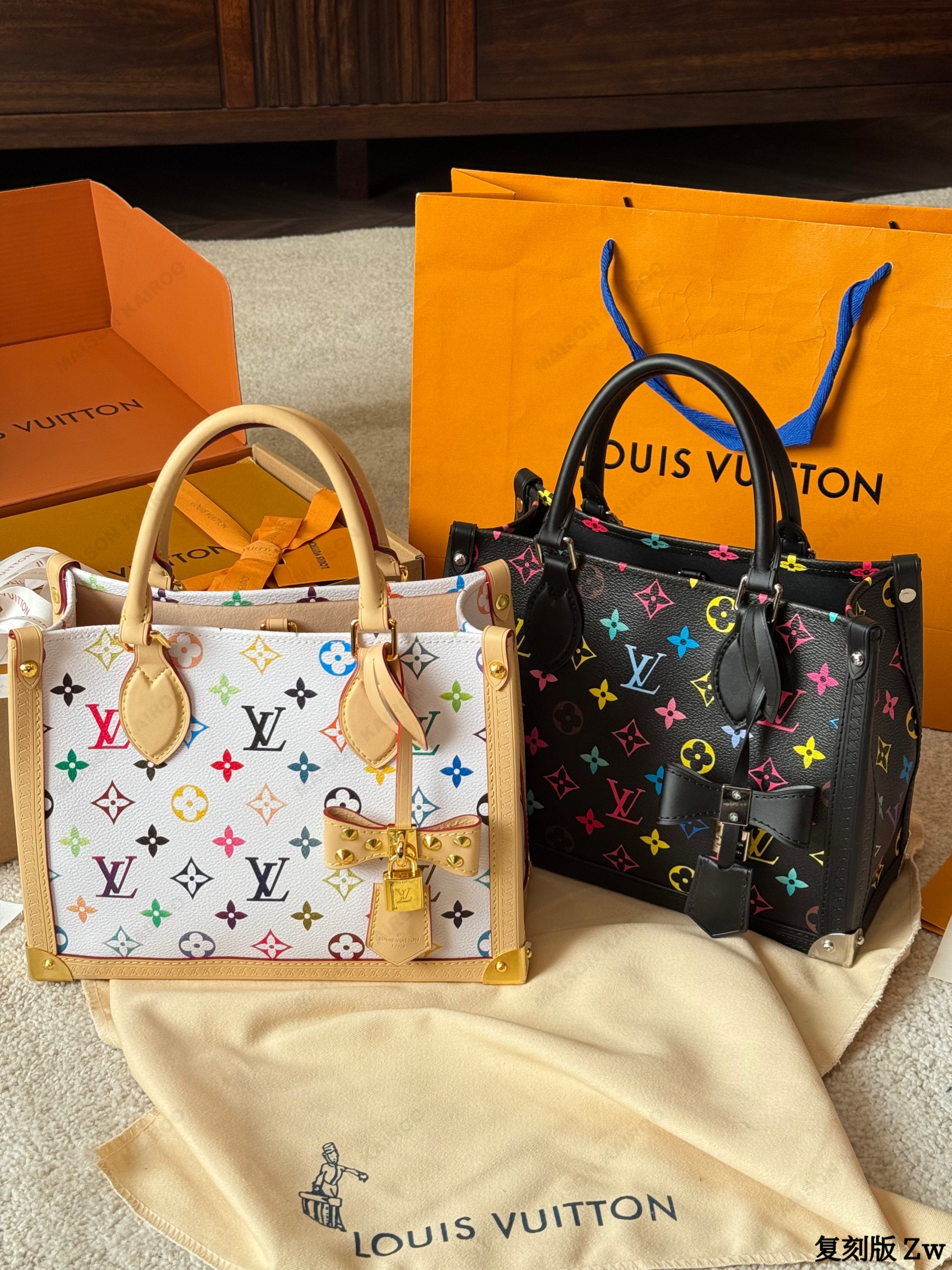 Louis Vuitton LV x TM OnTheGo PM Studded Trunk Corners Multicolor Monogram Canvas Top Handle Tote Bag - KAIROO