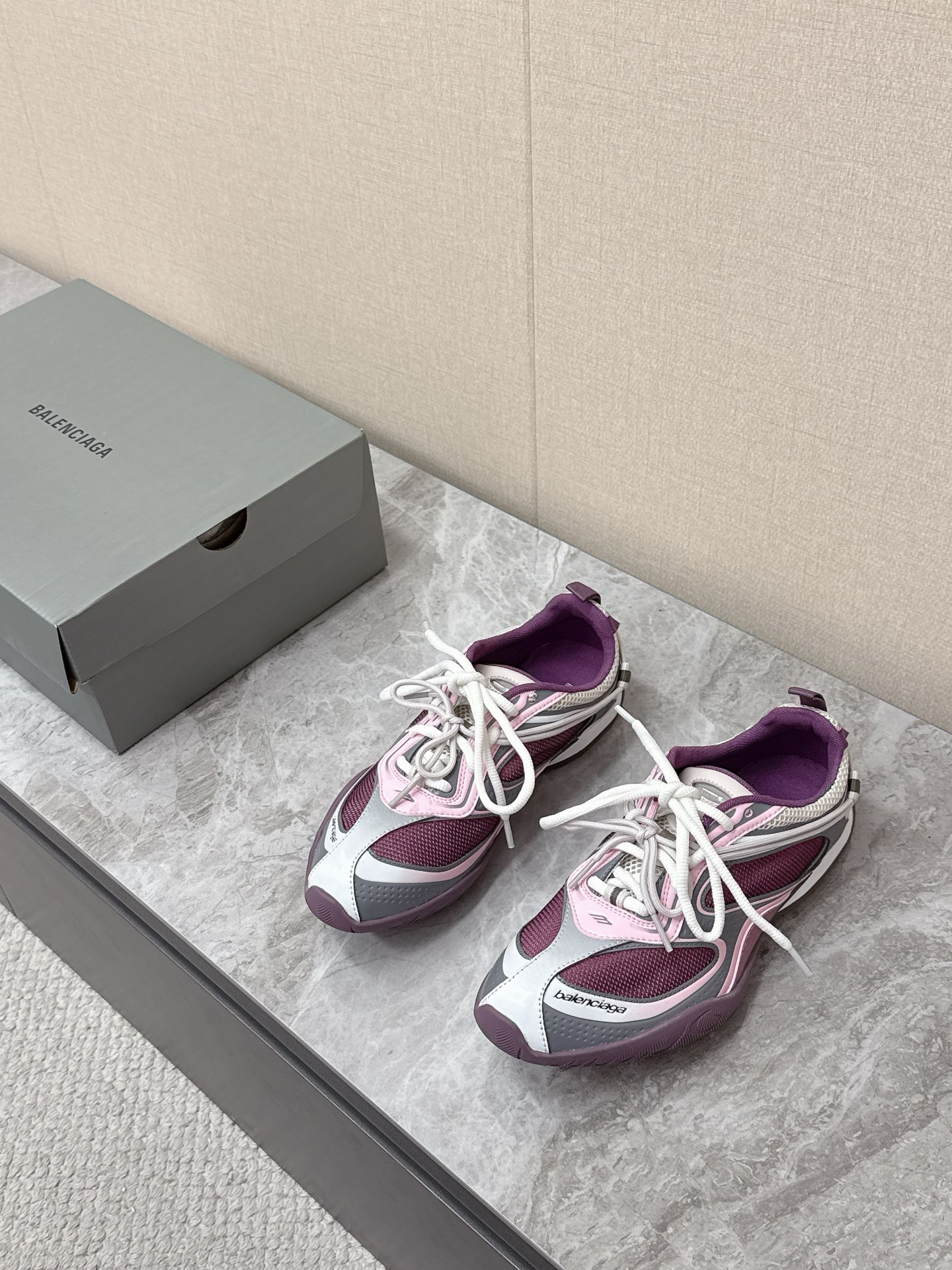 Balenciaga Radar Purple Tech Mesh Gradient Panel Lace Up Low Top Jogger Sneakers - KAIROO