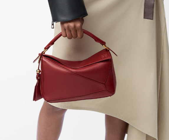 Loewe Small Featherlight Puzzle bag in nappa lambskin- Caramel Red