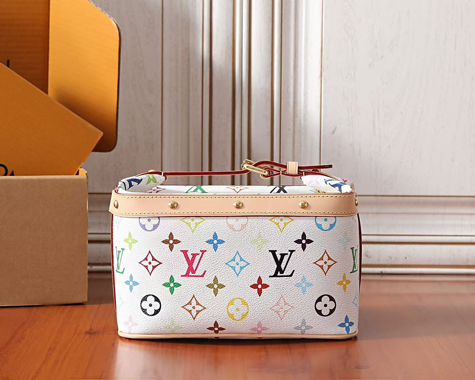 Louis Vuitton LV x TM CRUISER