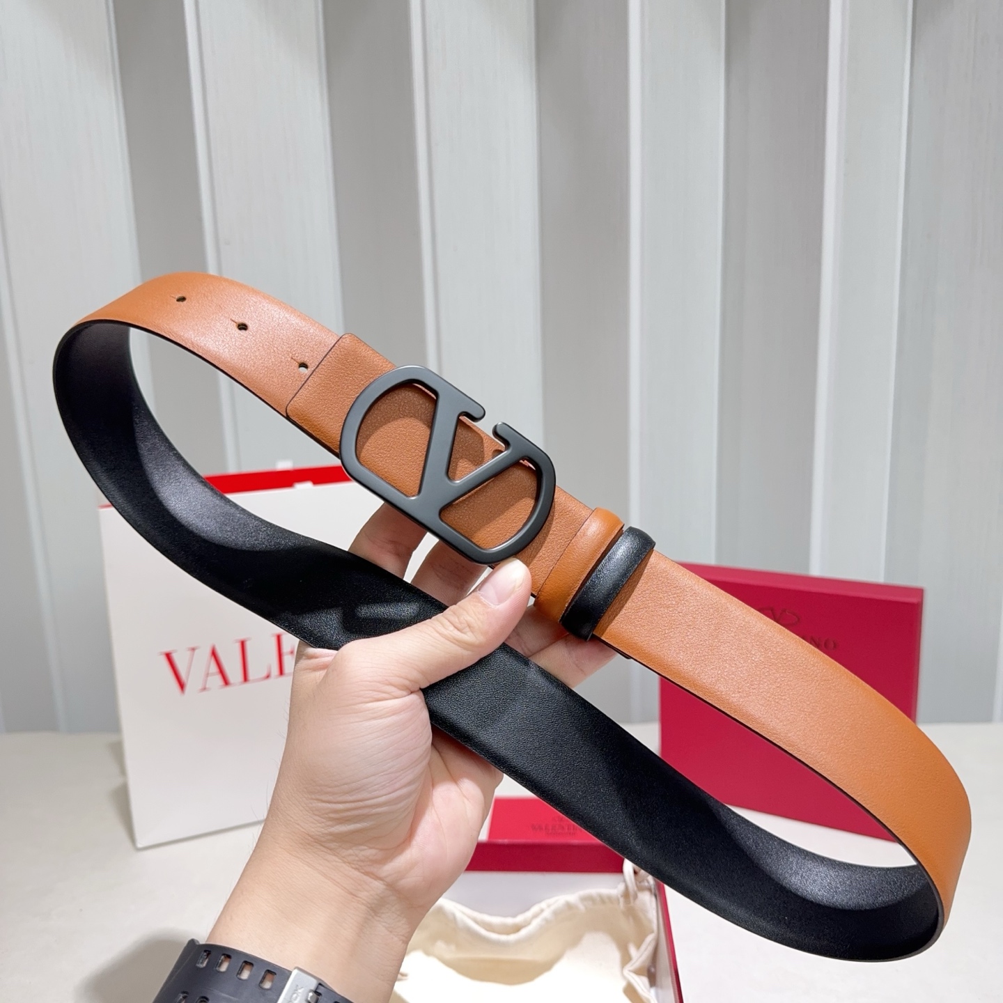 Valentino Reversible Wide Leather Belt 4cm