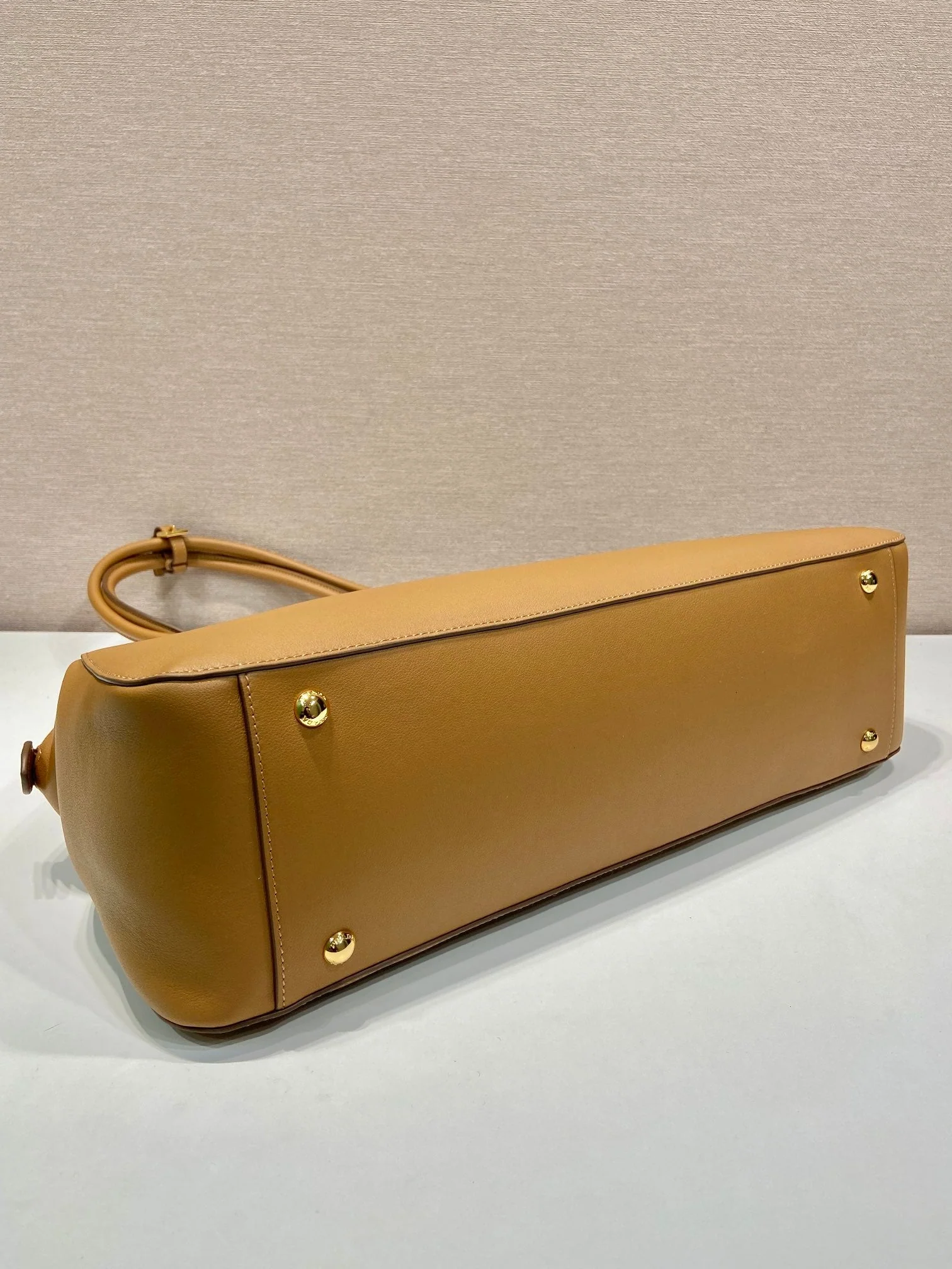 Prada LARGER TOTE BAG 48 WITH ZIPPER CLOSURE IN CIDER BROWN SMOOTH CALFSKIN