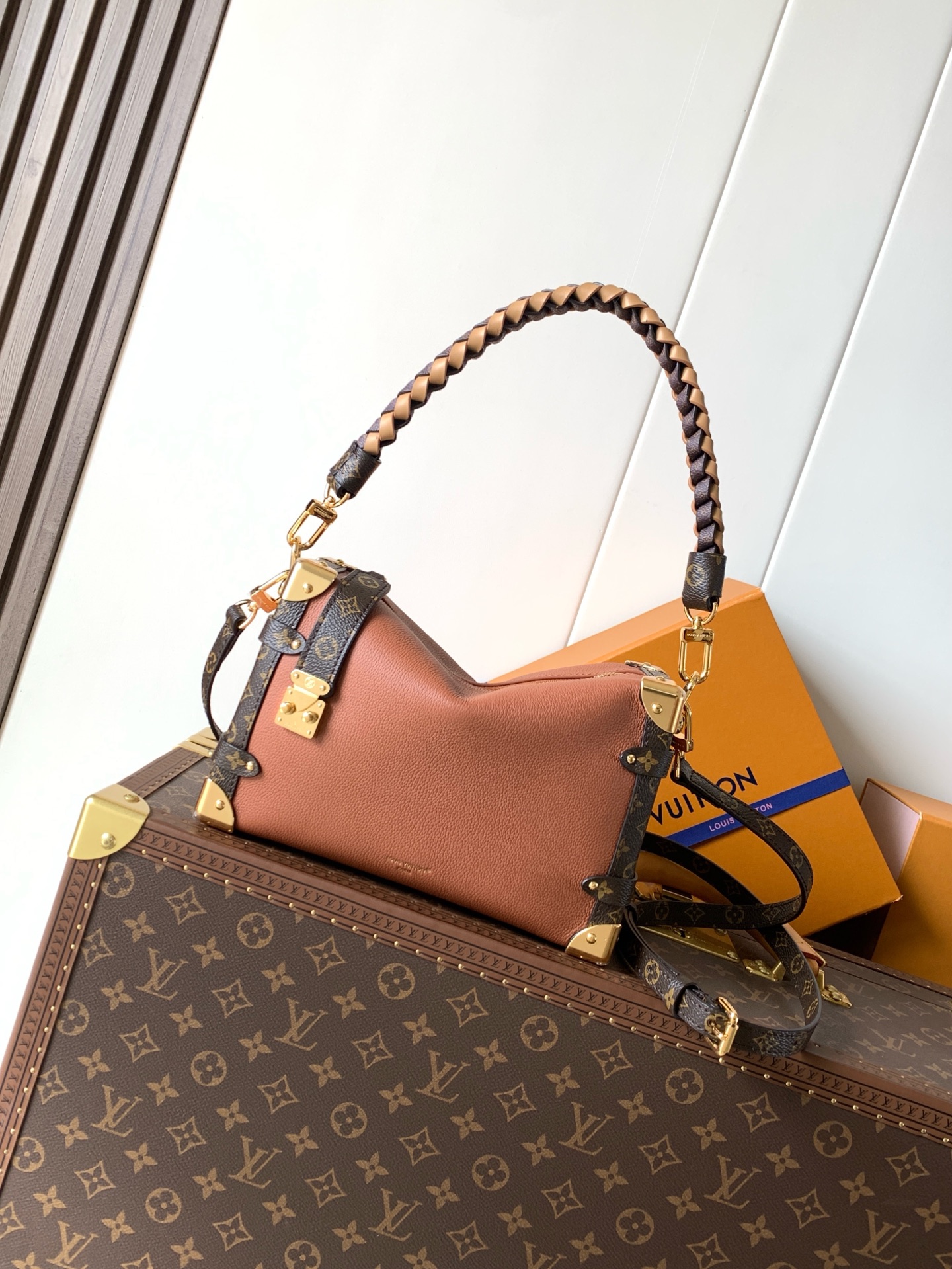 M27435 Side Trunk MM Bag in Cognac Calf leather