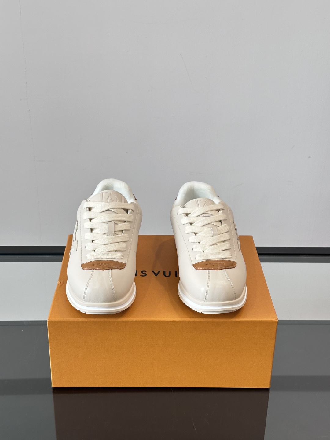 Men's LV Buttersoft Sneaker