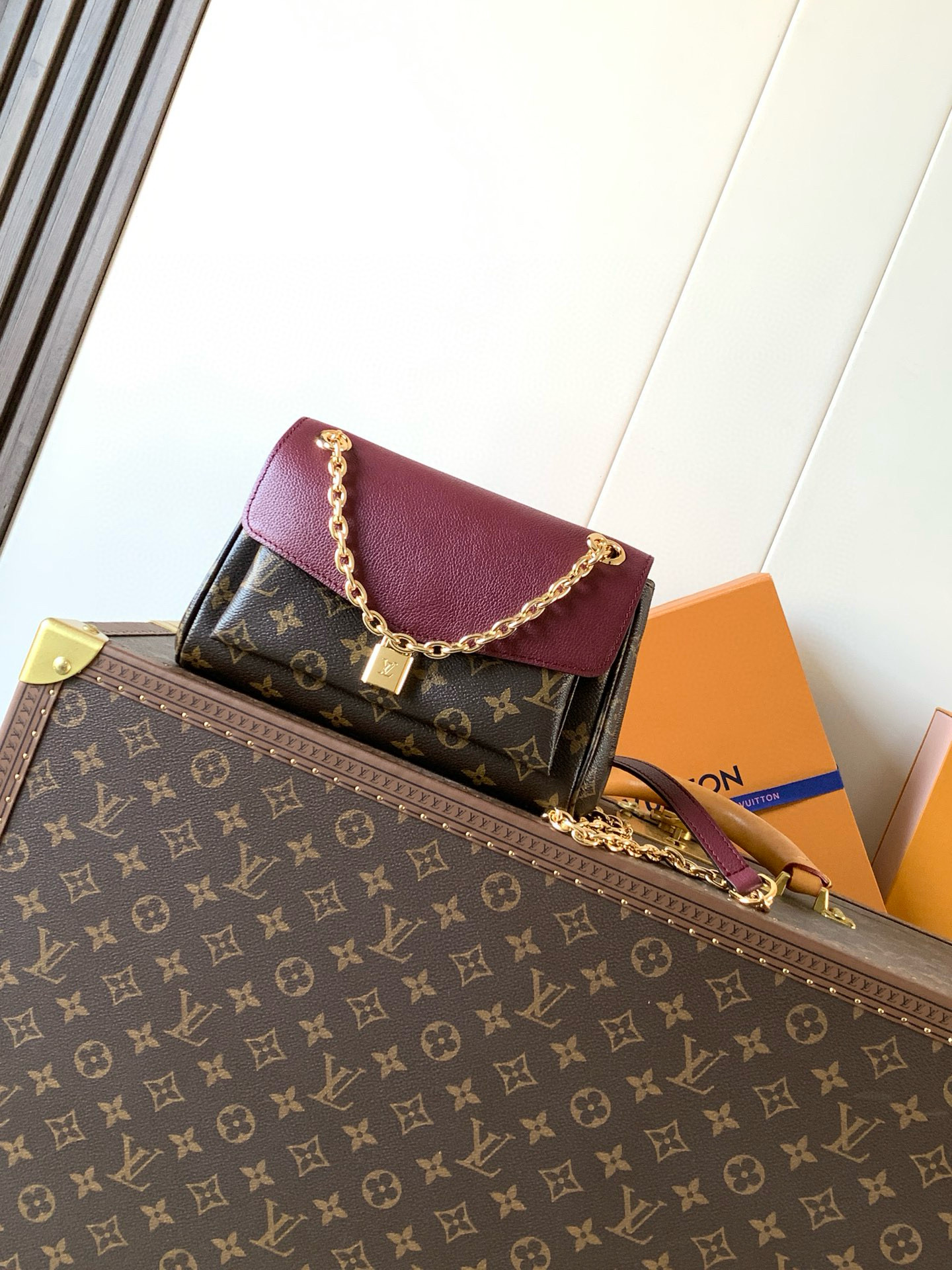 M27067 LV Saint Germain BB Bag