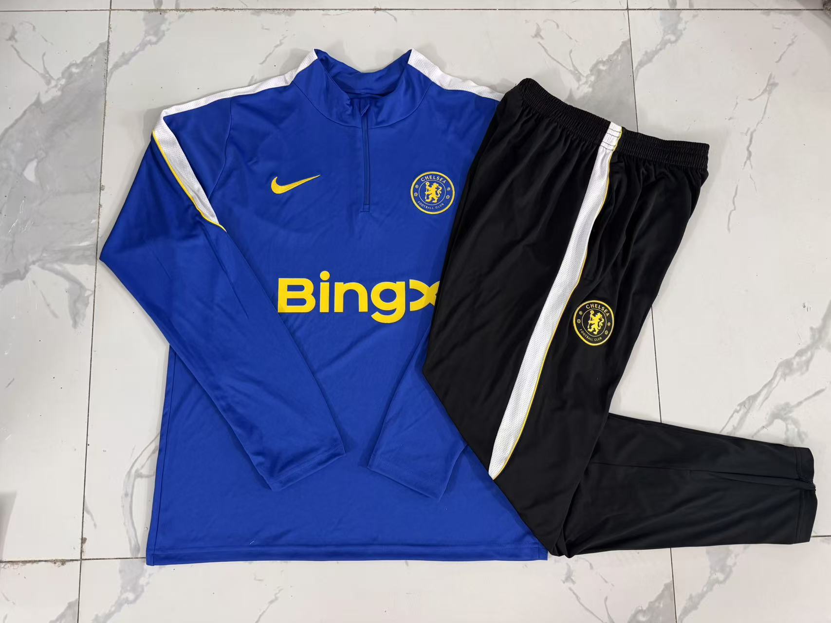 Chelsea Kids Training Suit 26/27 | Soc Jersey - Premium Football Jersey