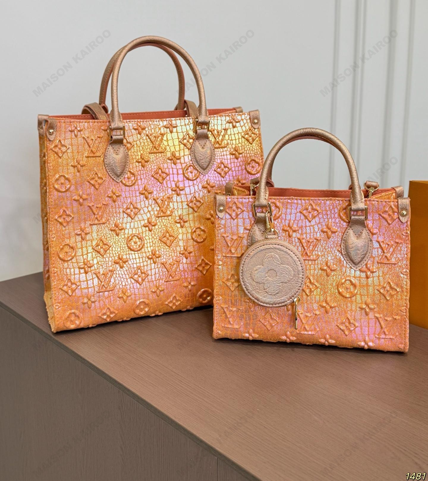 Louis Vuitton LV OnTheGo PM/MM Orange Iridescent Croc Monogram Embossed Leather Tote Top Handle Bag - KAIROO