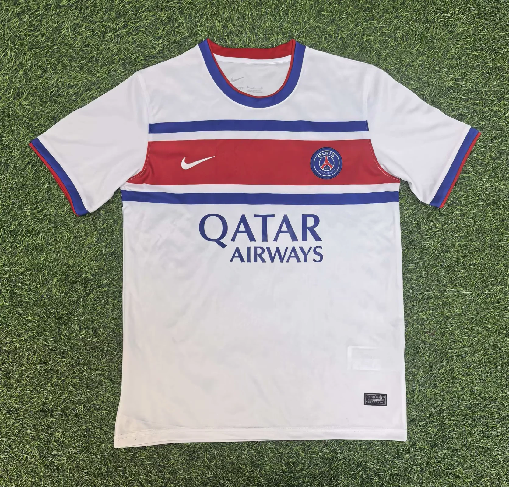 2026-27 Paris Training Edition White Fans Football Shirt 1:1 Thai Quality