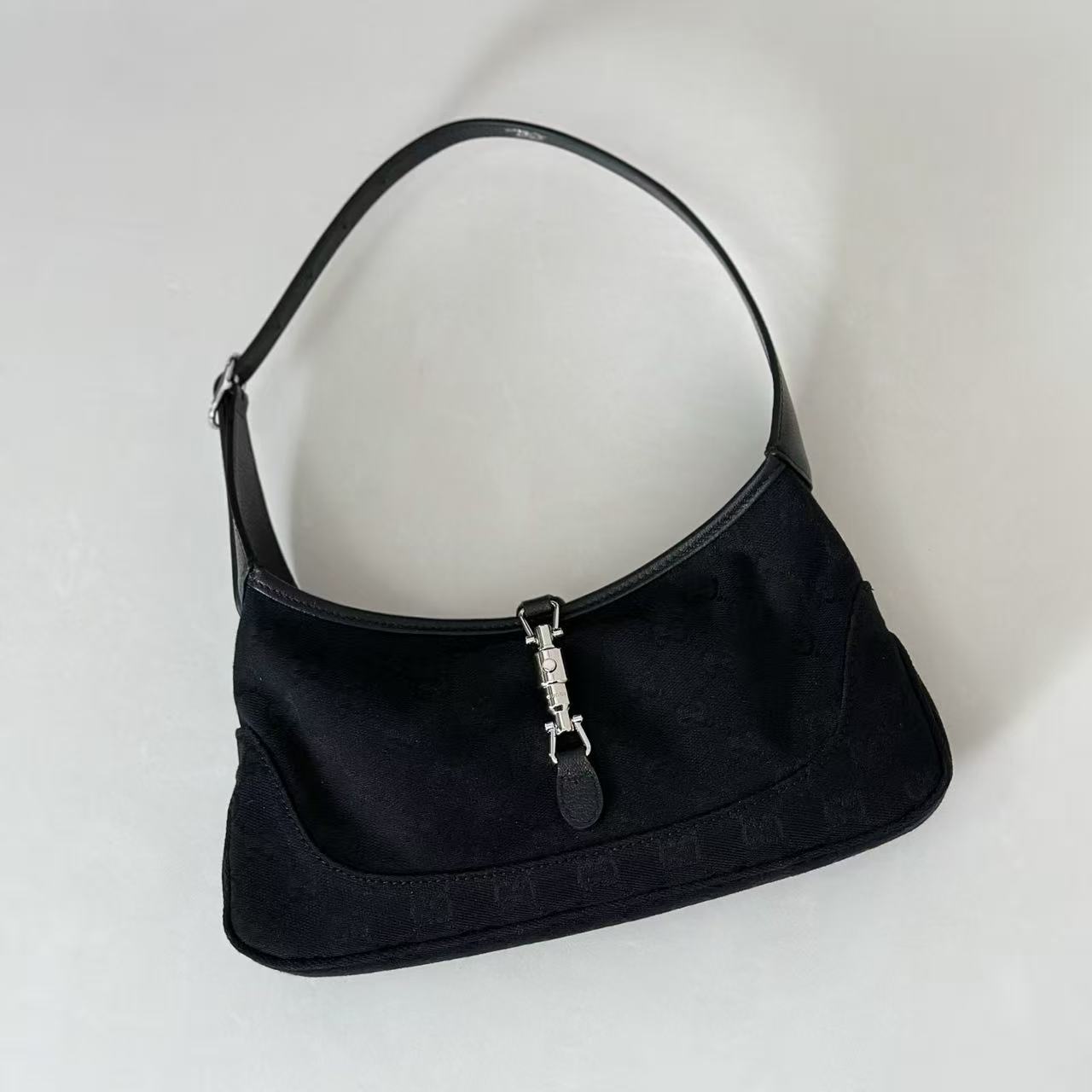 Gucci Jackie Slim small shoulder bag