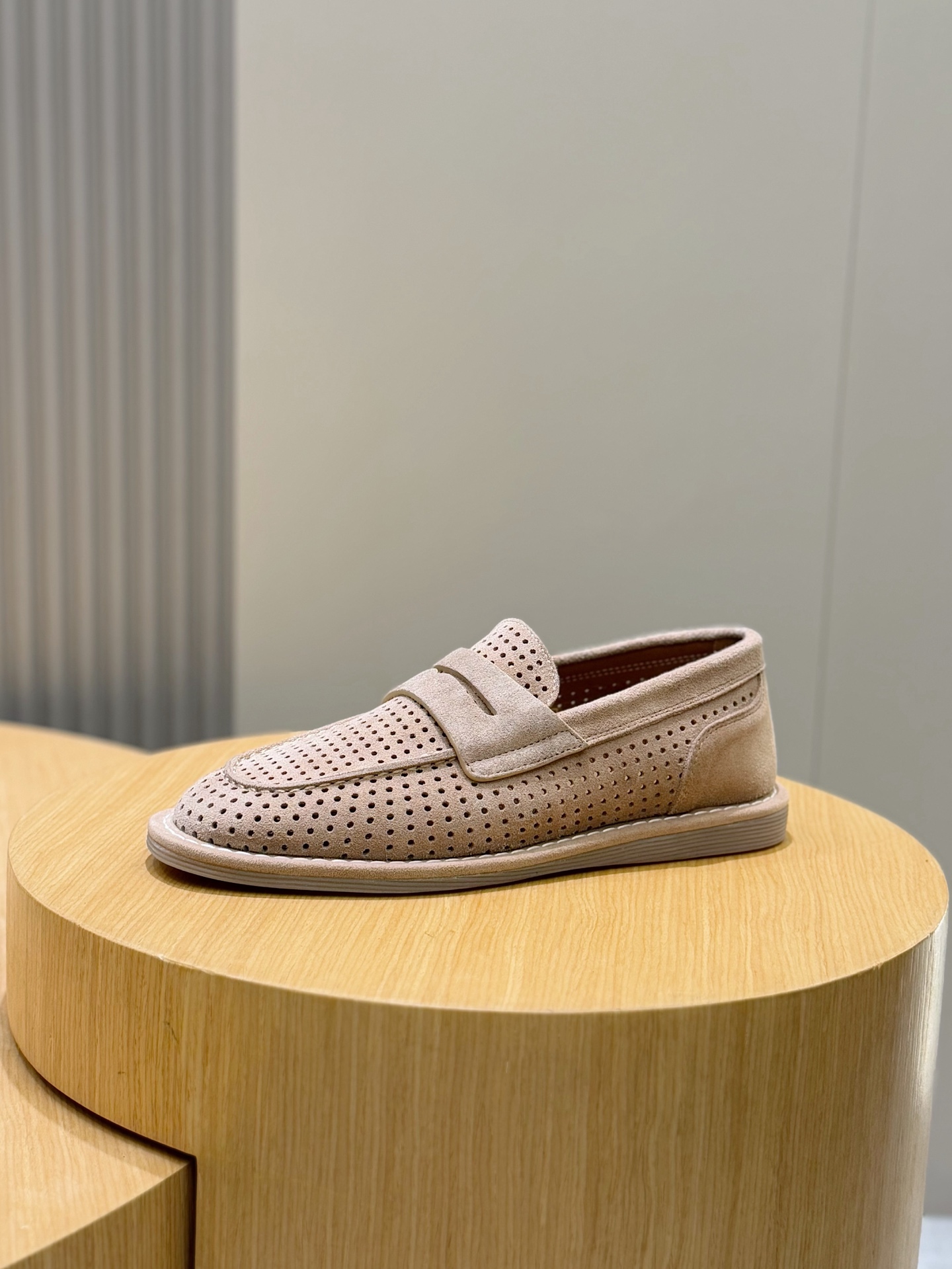 Dolce Gabbana Men's Suede Florio Loafer