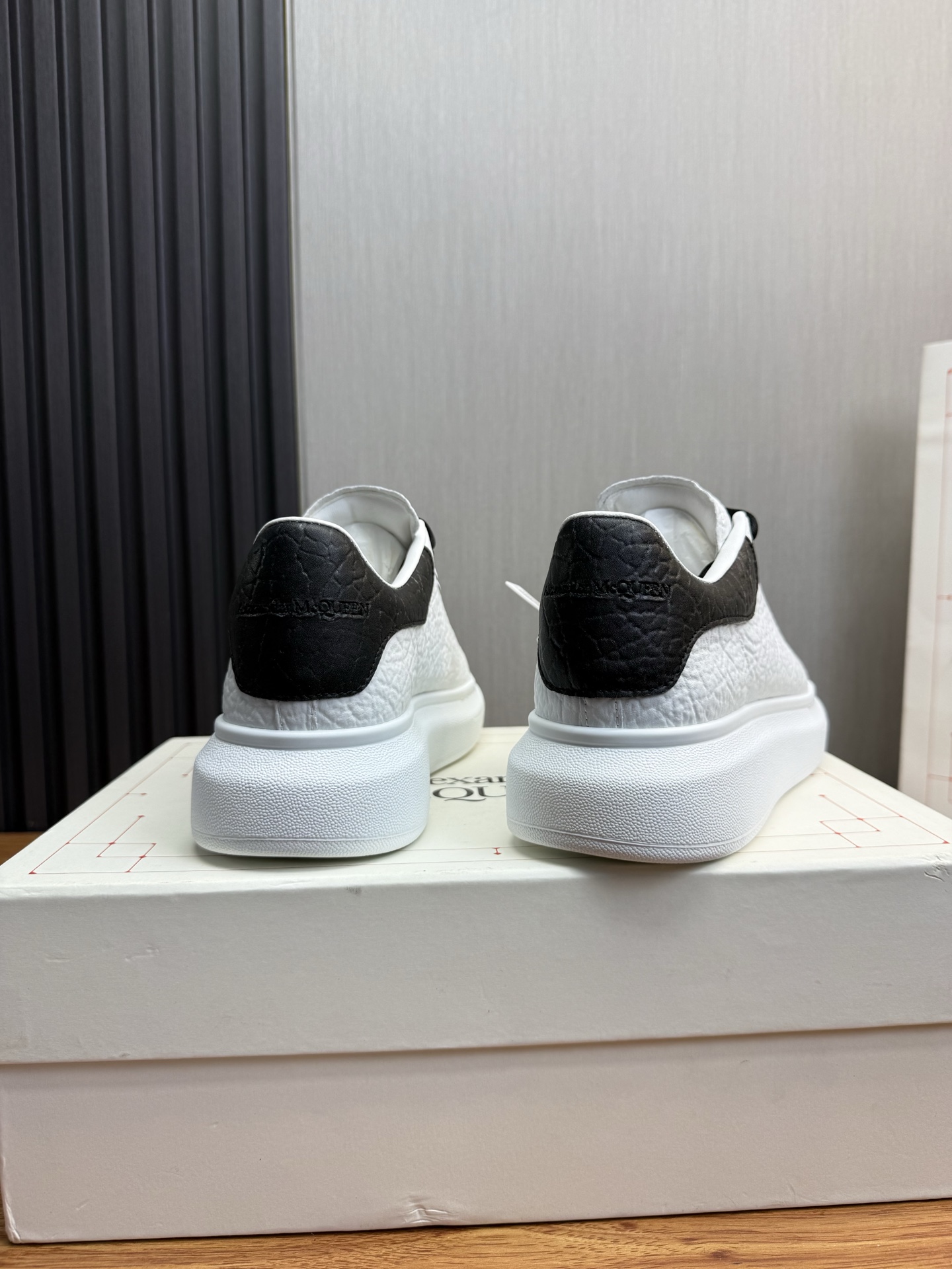 Alexander McQueen Oversized Unisex Sneaker
