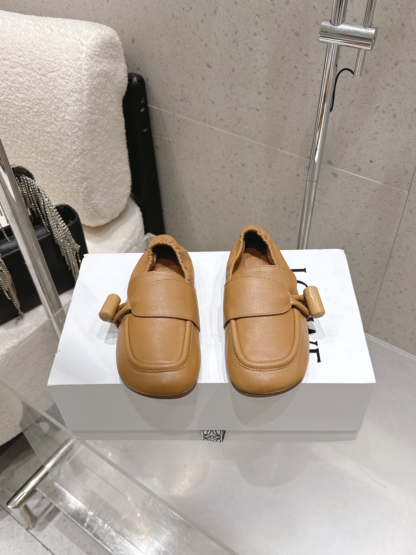 Loewe soft Toggle leather Loafer