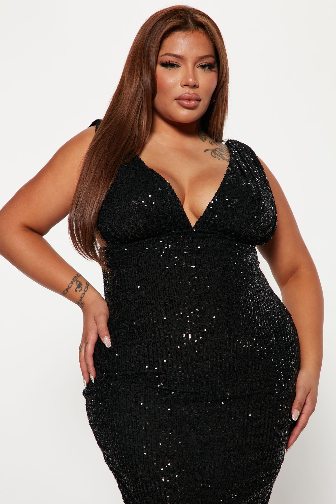 Every Woman Sequin Midi Dress - Black