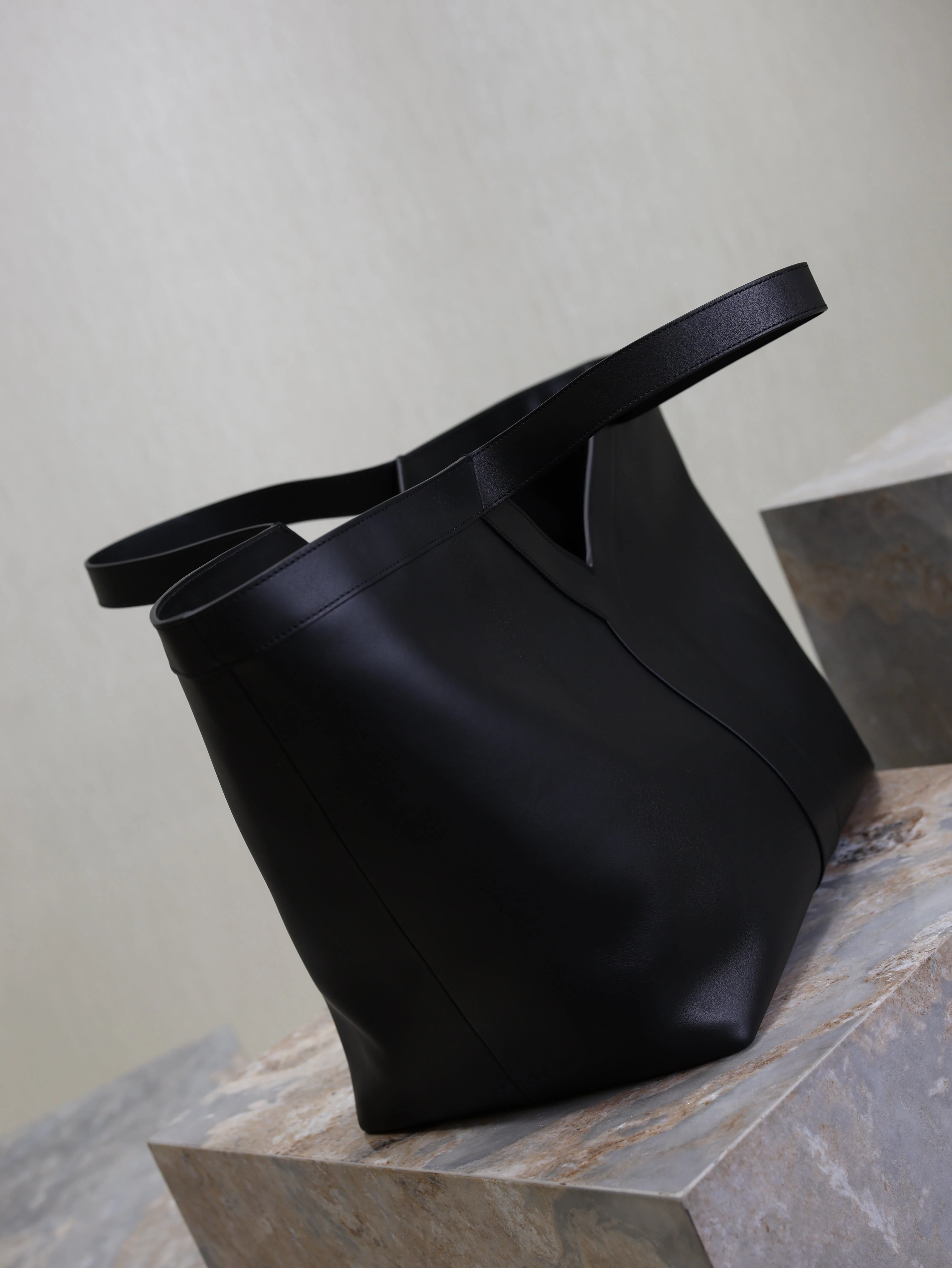 Saint Laurent YSL  Tote Bag Black Cowhide