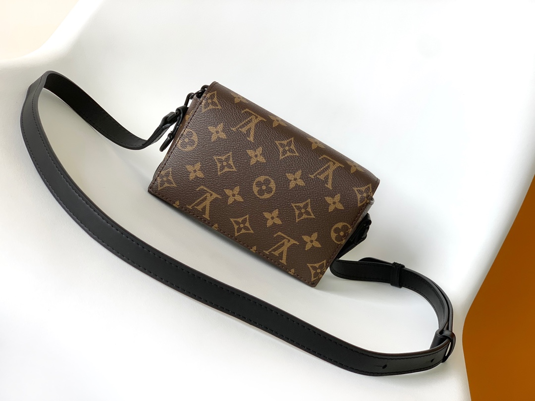Louis Vuitton Steamer Mini Handbag M81783