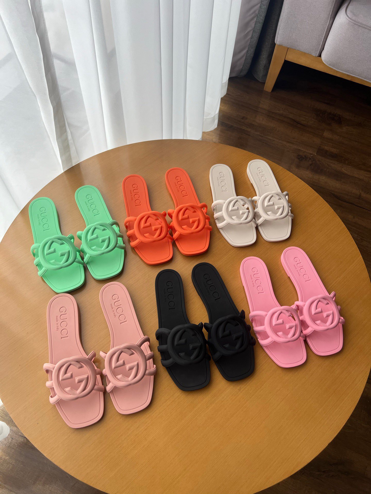 Gucci Interlocking G Logo Matte Rubber PVC Square Toe Slide Flat Sandal - KAIROO